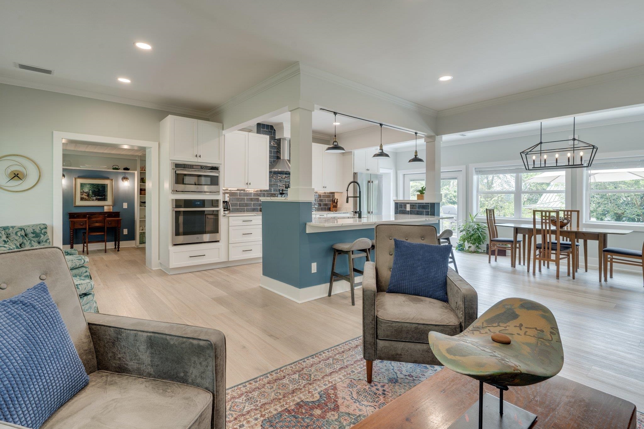2012 Lee Avenue, Tallahassee, Texas image 9