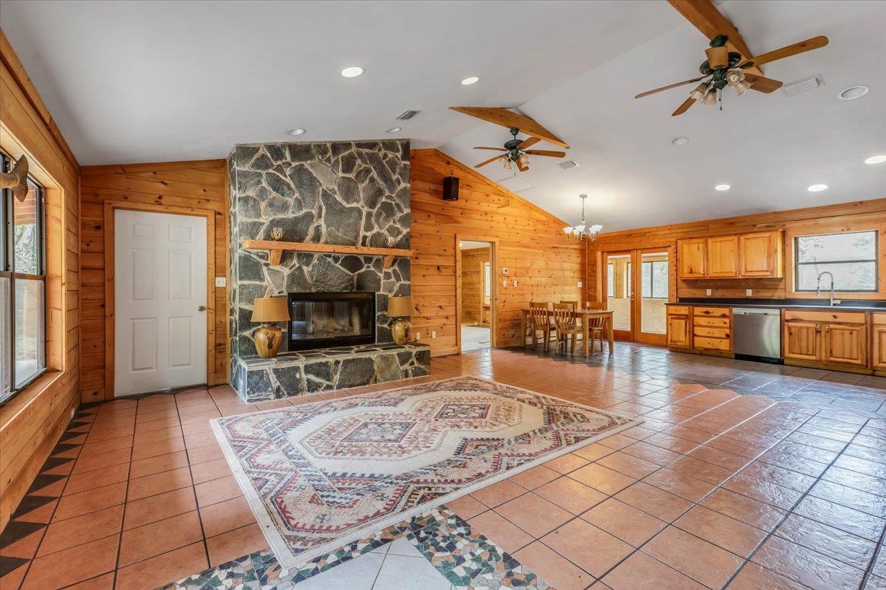 220 Deer Pass, Havana, Texas image 8