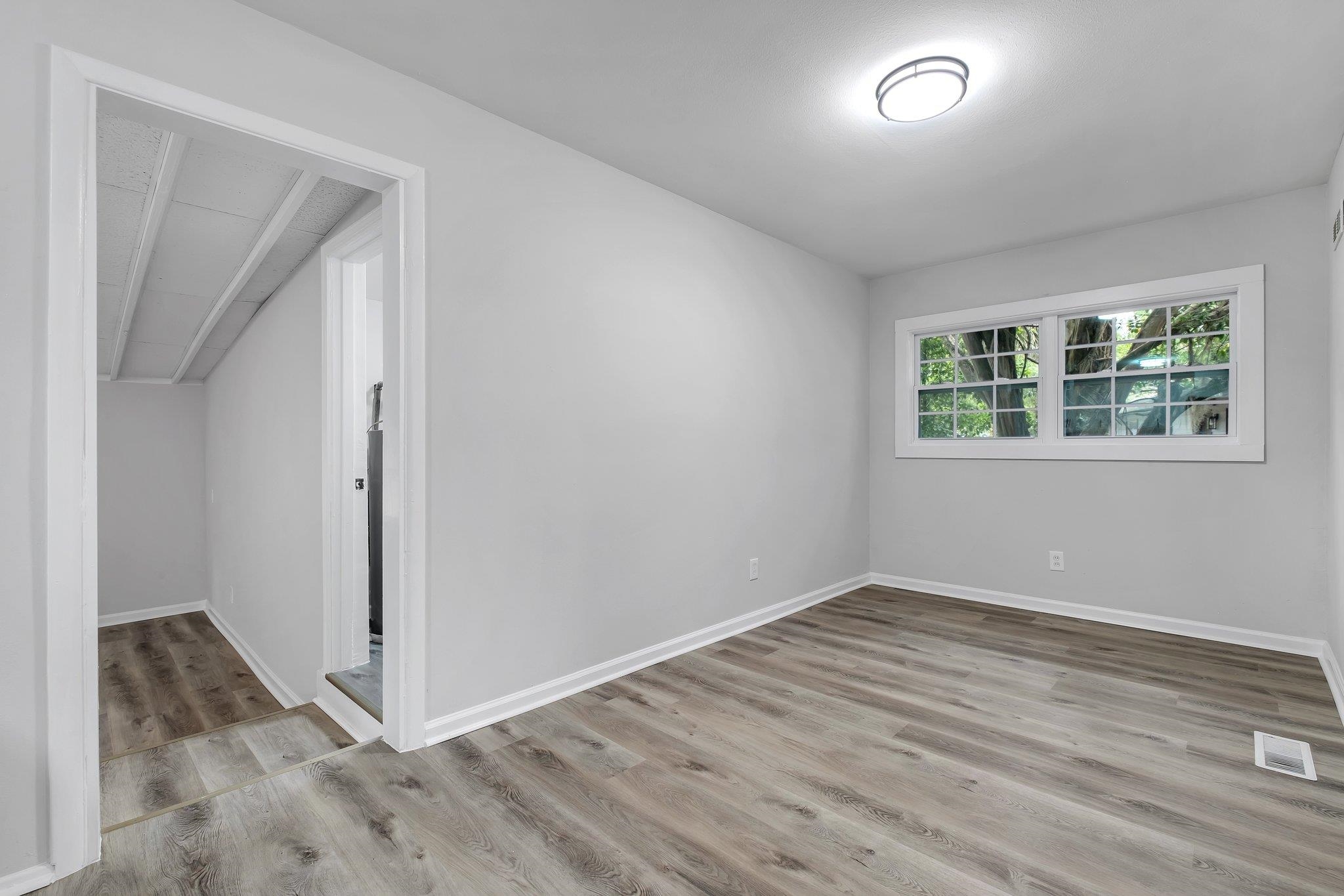 2131 Oxford Road, Tallahassee, Texas image 10