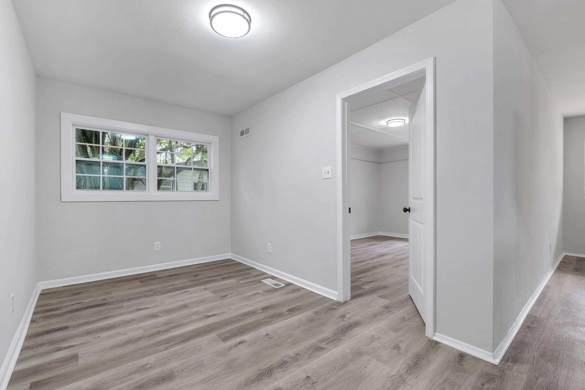 2131 Oxford Road, Tallahassee, Texas image 11