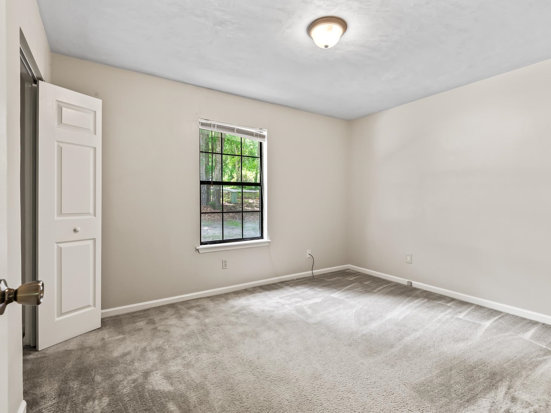 8760 Minnow Creek Drive, Tallahassee, Texas image 16