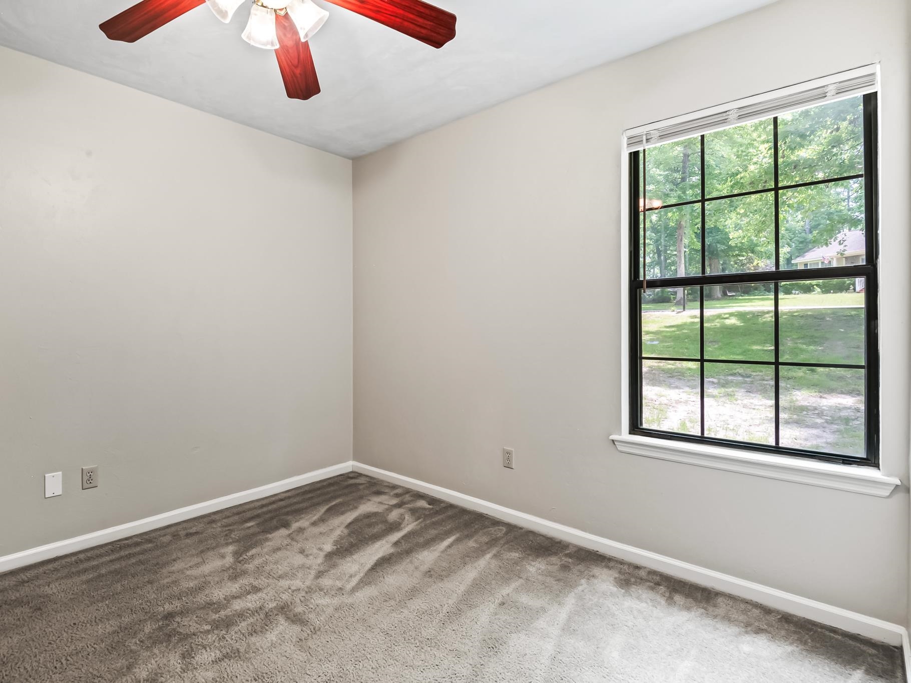 8760 Minnow Creek Drive, Tallahassee, Texas image 35