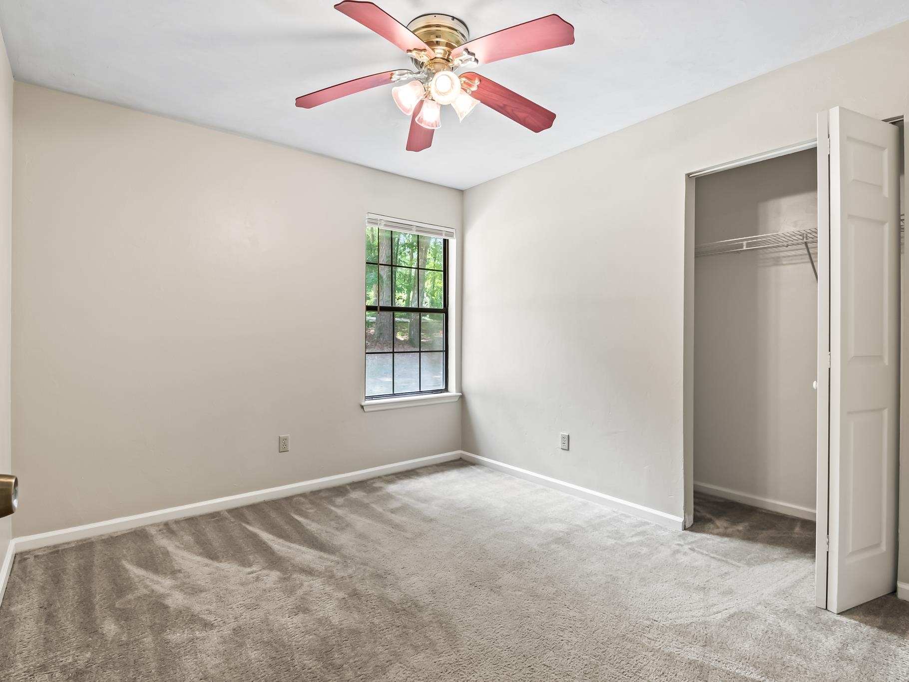8760 Minnow Creek Drive, Tallahassee, Texas image 7
