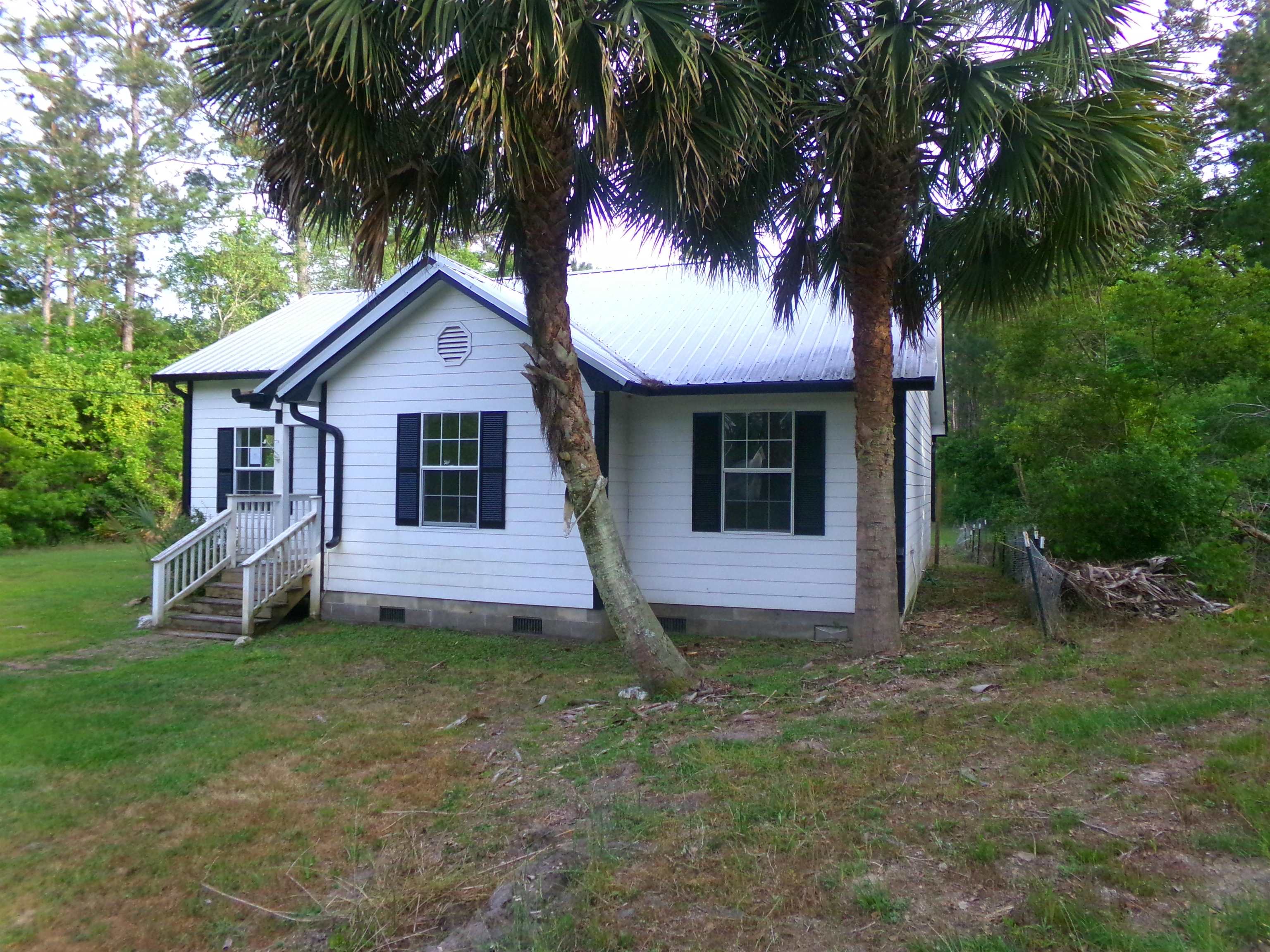 53 Greenleaf Lane, Crawfordville, Florida image 2