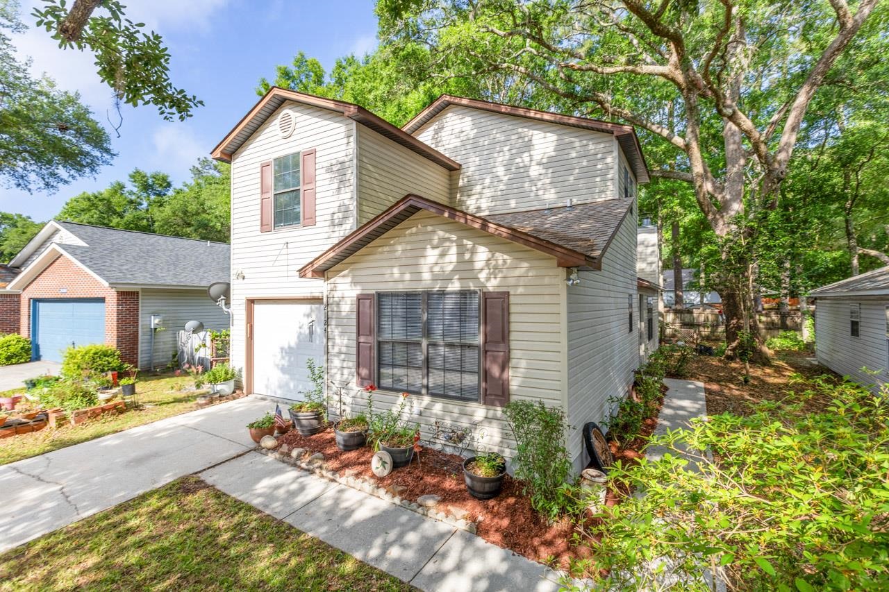 2124 Wesley Court, Tallahassee, Florida image 2