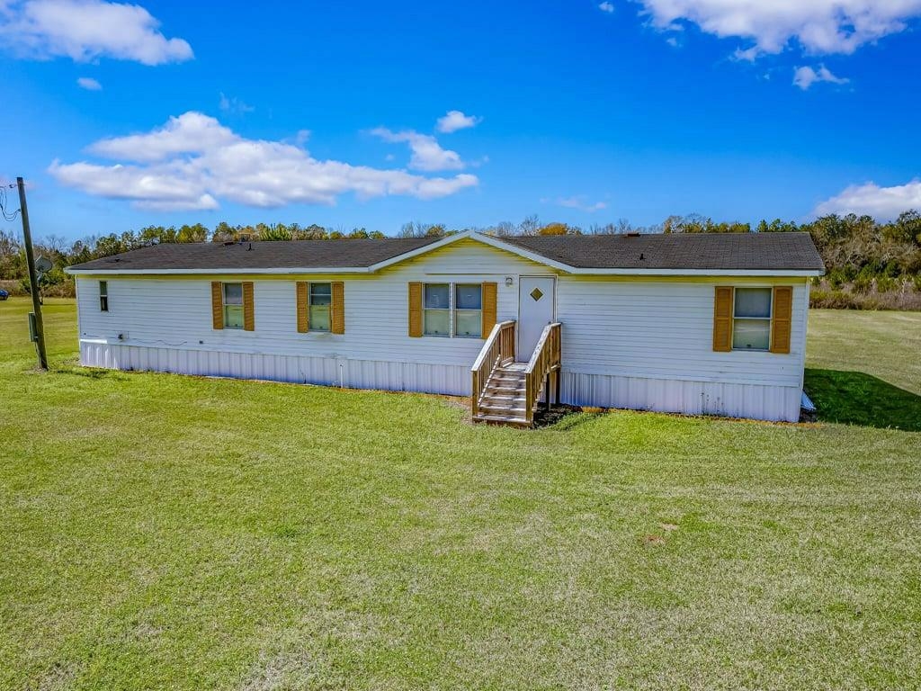 205 Keith Court, Gretna, Texas image 1