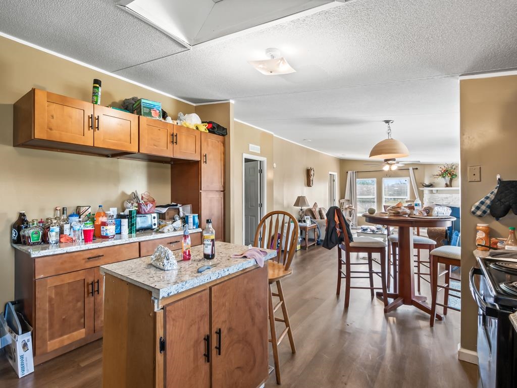 205 Keith Court, Gretna, Texas image 12