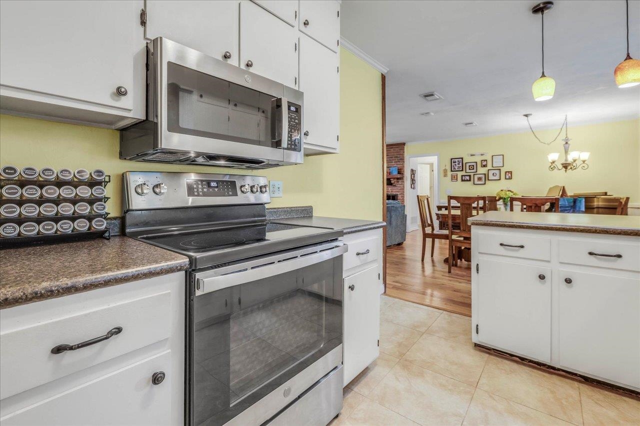 6528 Montrose Trail, Tallahassee, Texas image 19