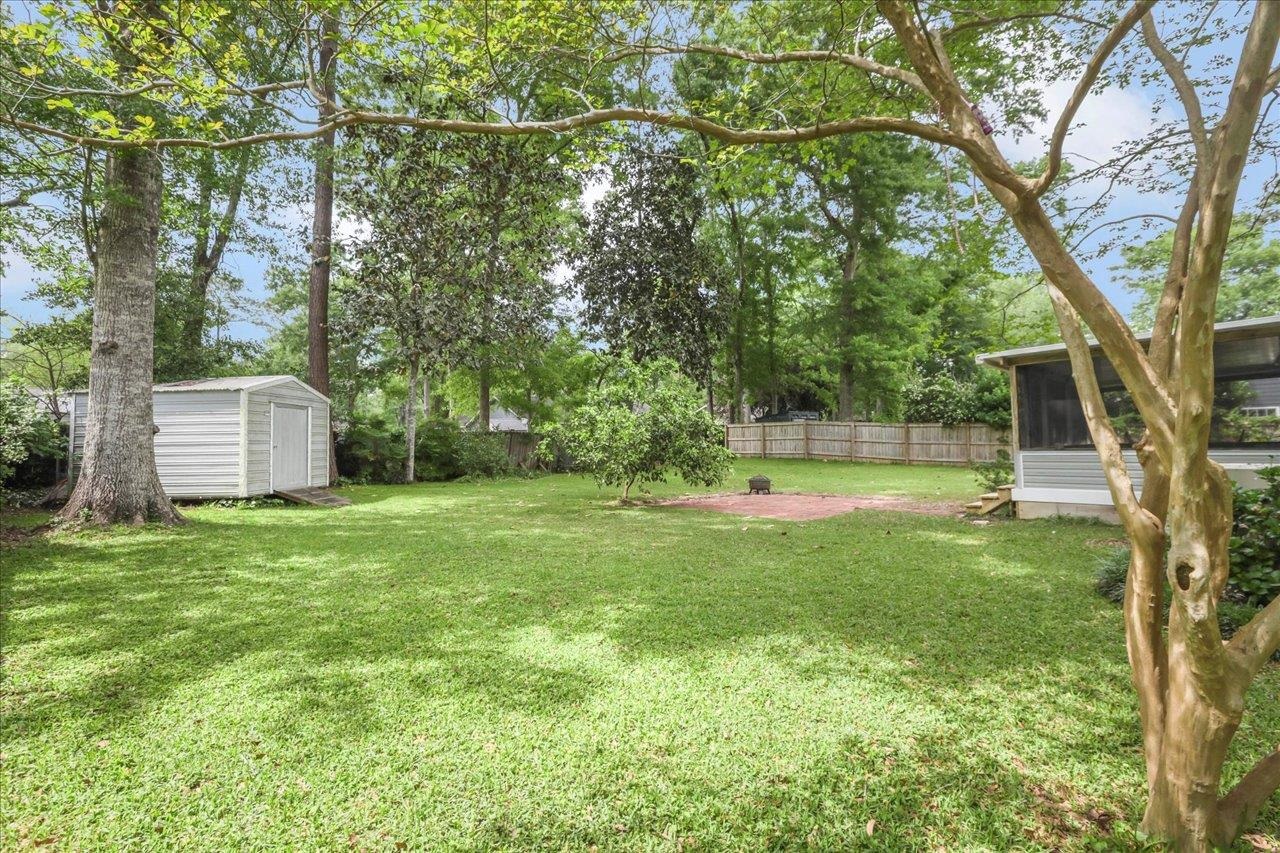 6528 Montrose Trail, Tallahassee, Texas image 36
