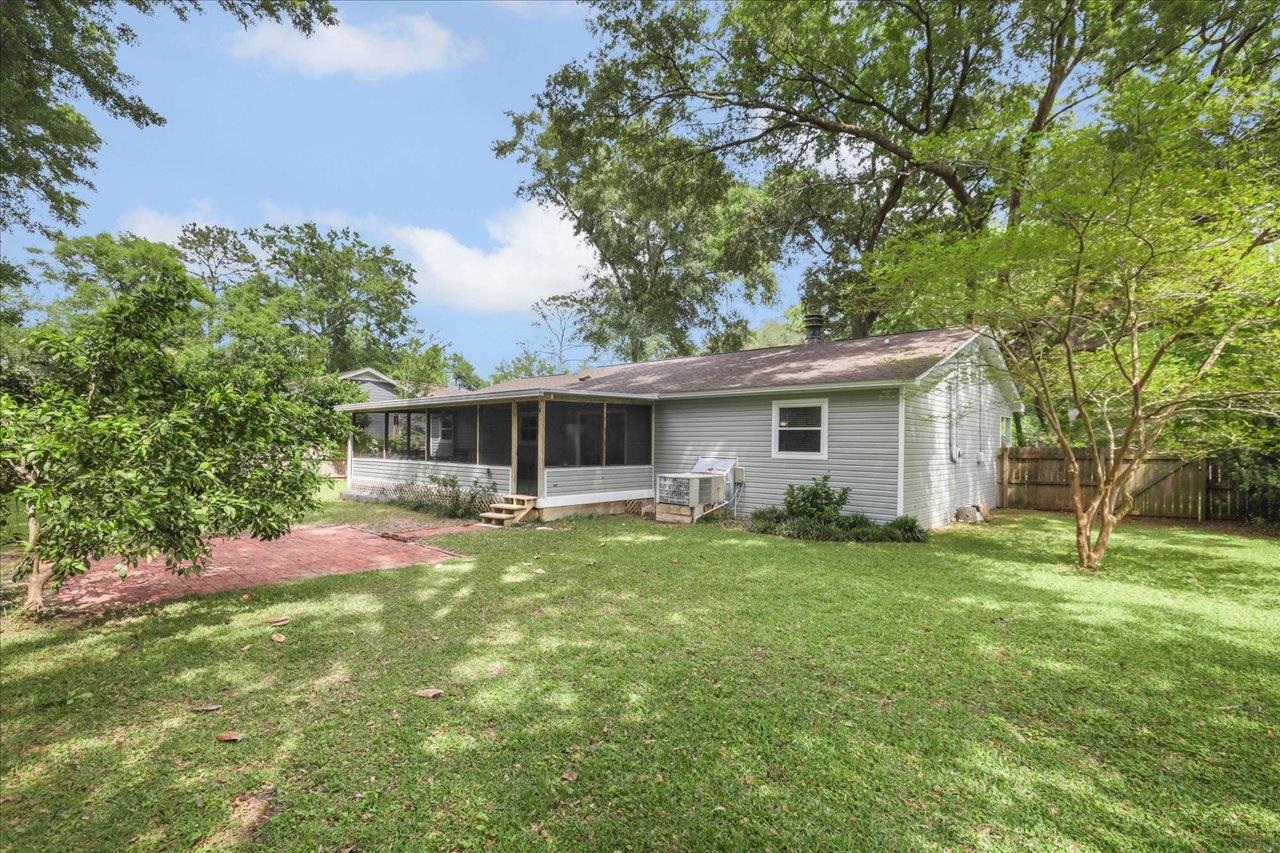 6528 Montrose Trail, Tallahassee, Texas image 37