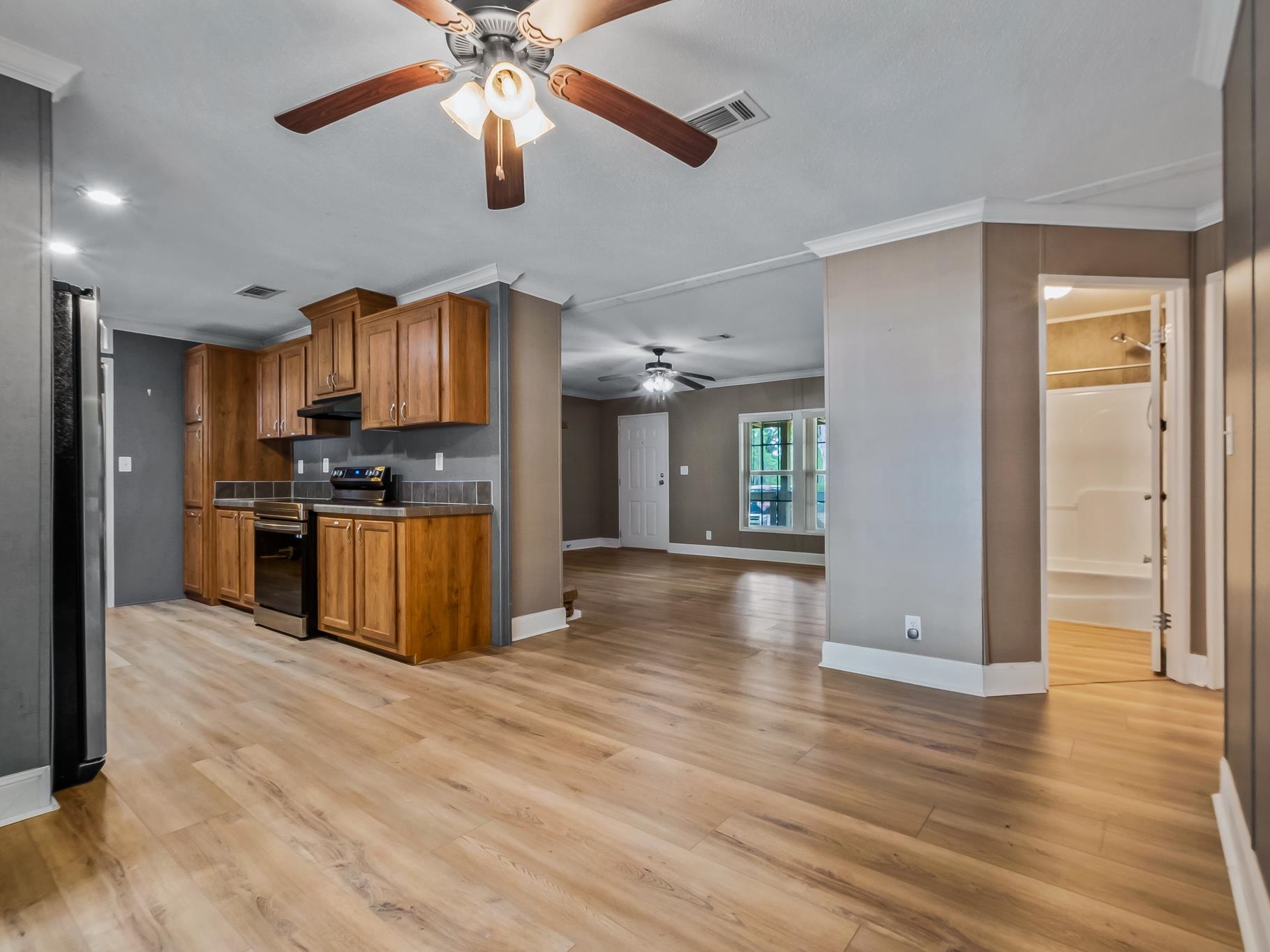 2749 Lakeview Point Road, Quincy, Florida image 26
