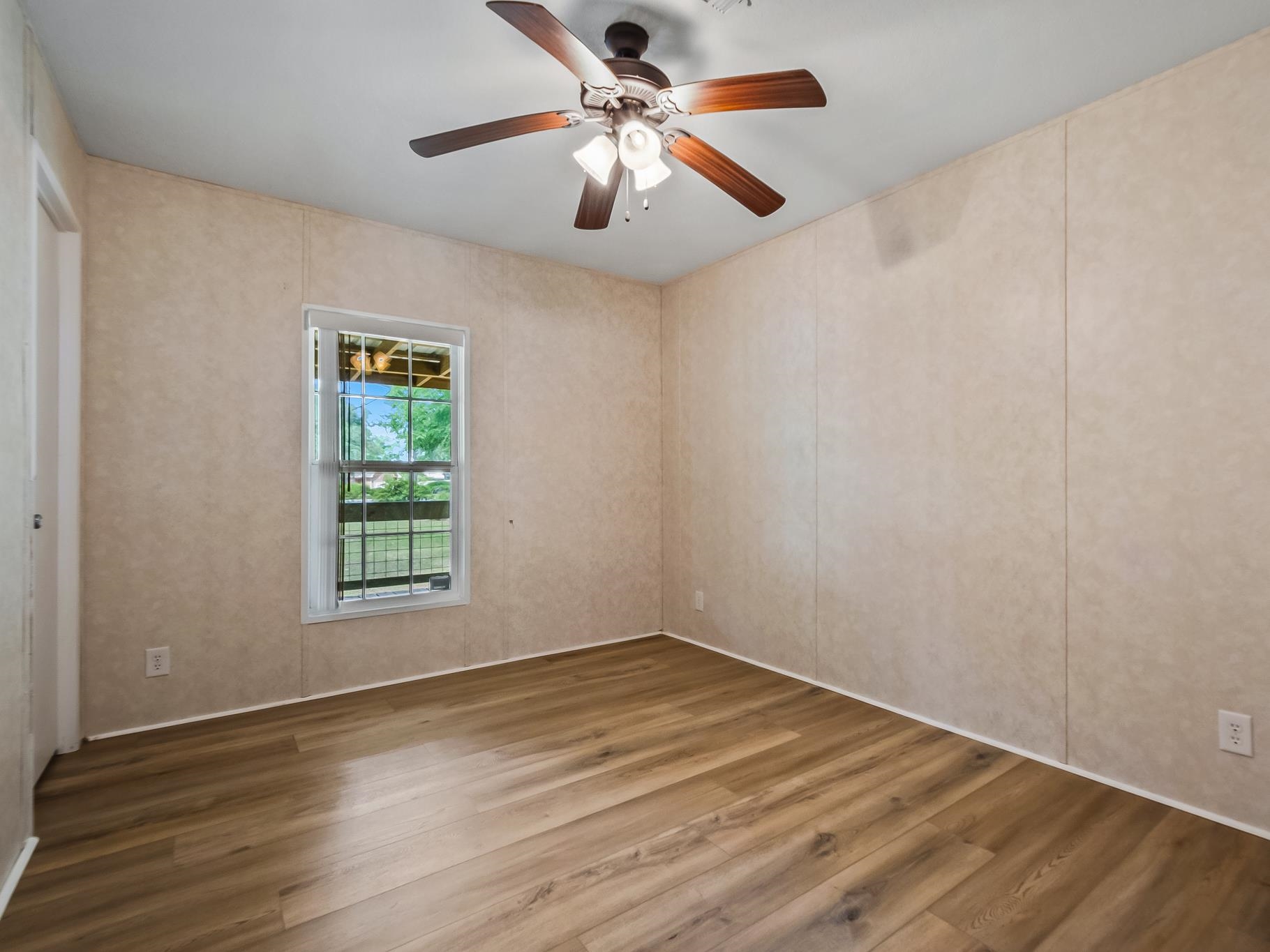 2749 Lakeview Point Road, Quincy, Florida image 28