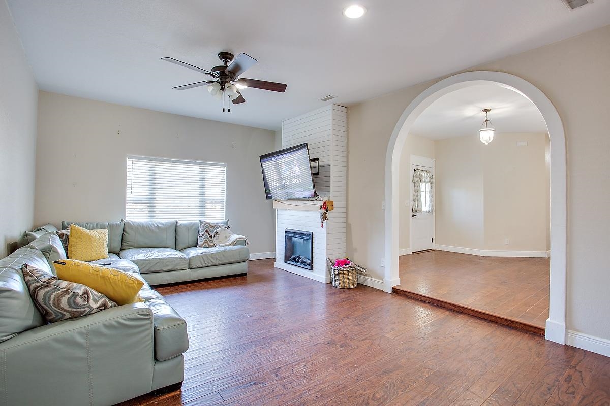 670 Cypress Lane, East Point, Texas image 11