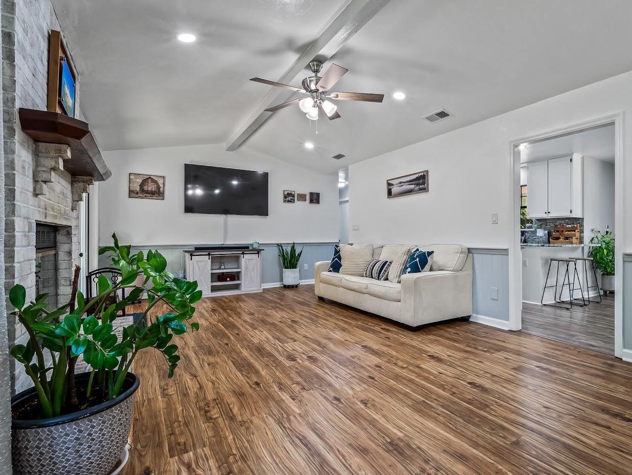 5663 Dayflower Circle, Tallahassee, Texas image 12