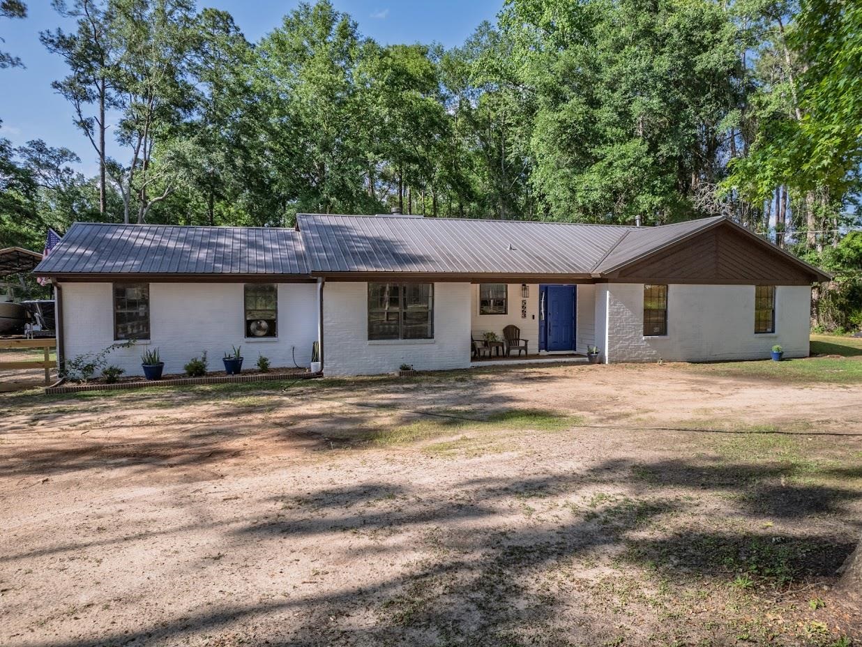 5663 Dayflower Circle, Tallahassee, Texas image 2