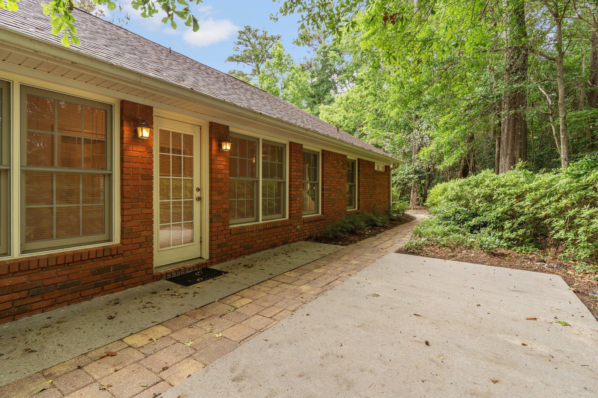 333 Remington Run Loop, Tallahassee, Florida image 37