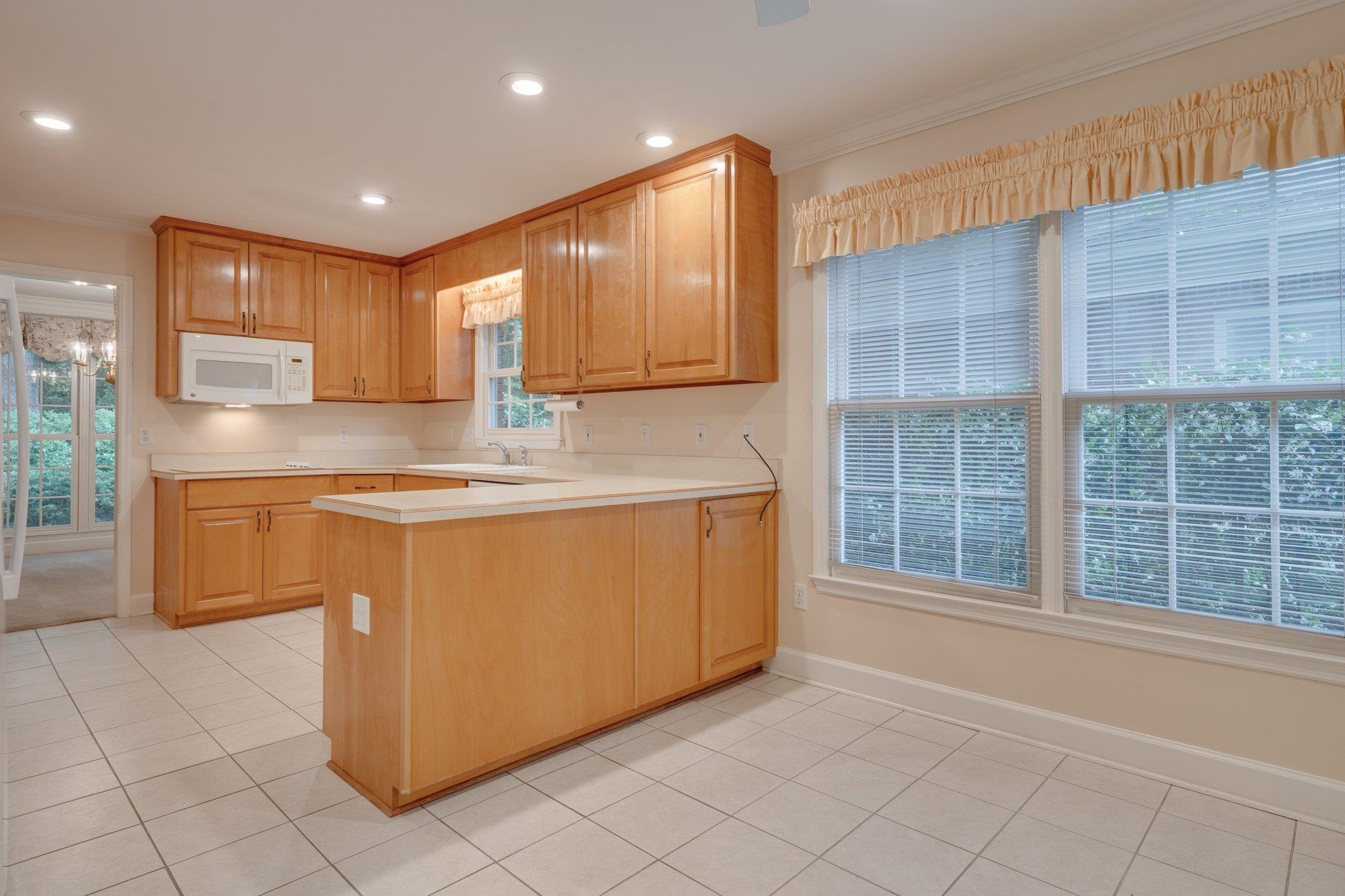 333 Remington Run Loop, Tallahassee, Florida image 6