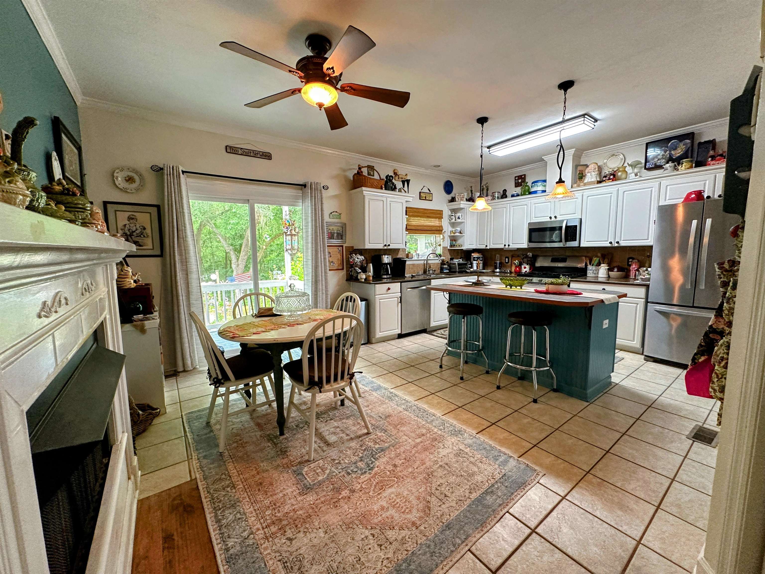 6393 Belgrand Drive, Tallahassee, Texas image 7