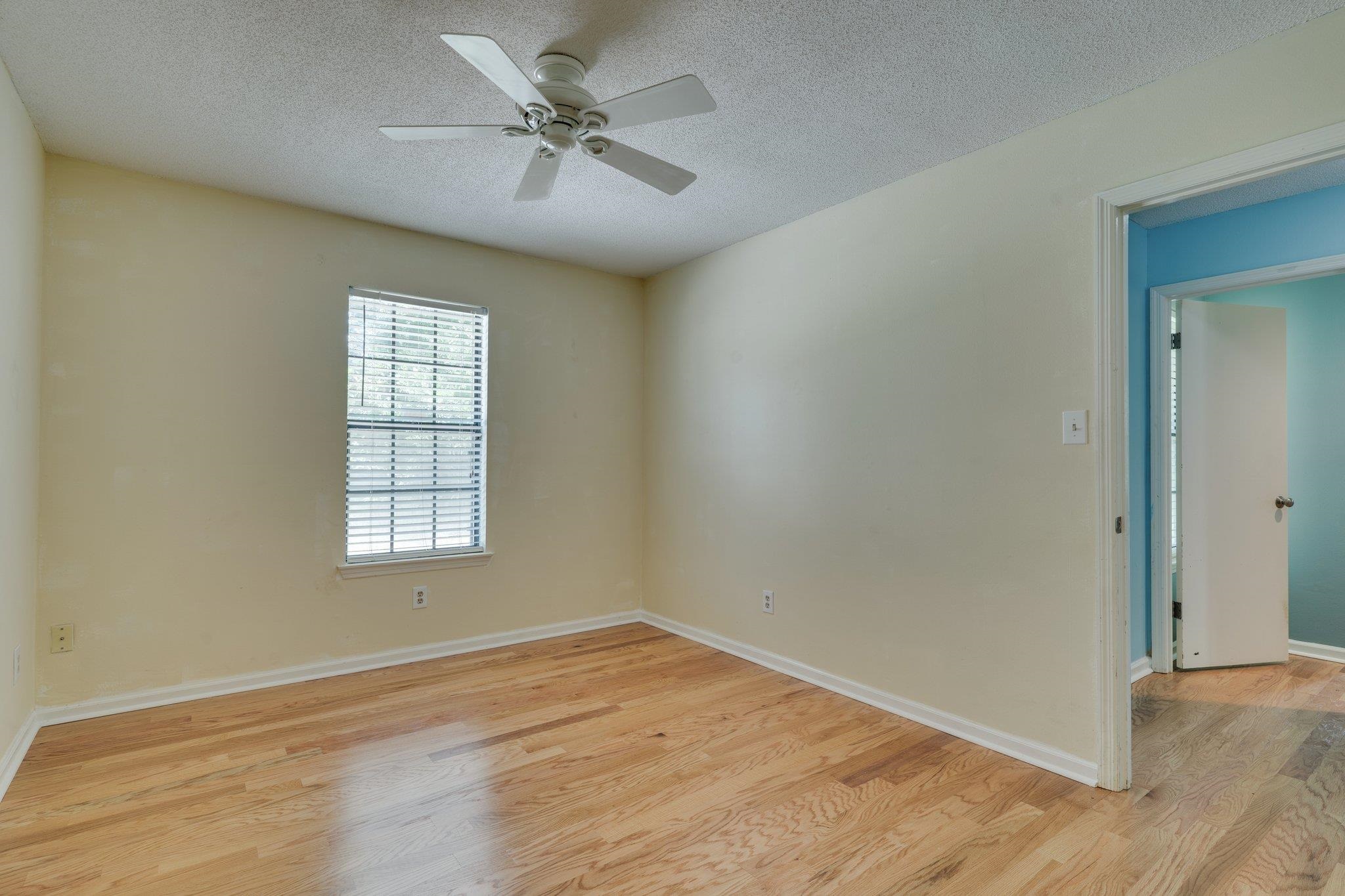 6815 Tomy Lee Trail, Tallahassee, Texas image 18