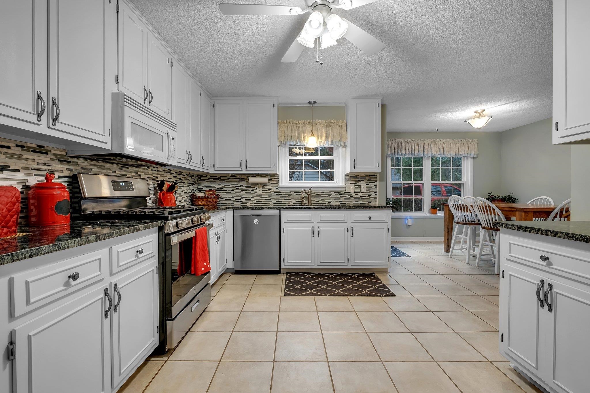 8186 Blue Quill Trail, Tallahassee, Texas image 14