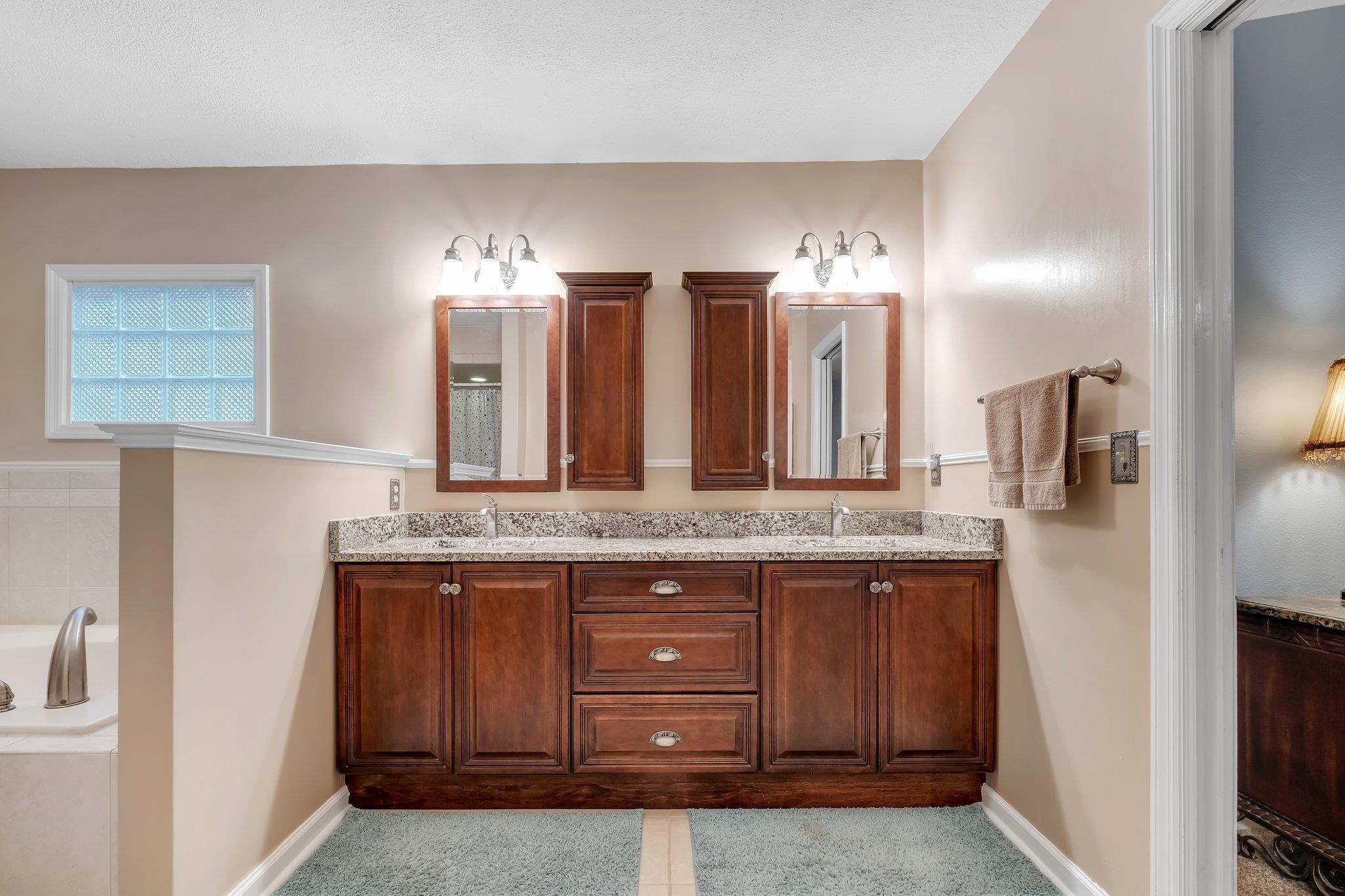 8186 Blue Quill Trail, Tallahassee, Texas image 28