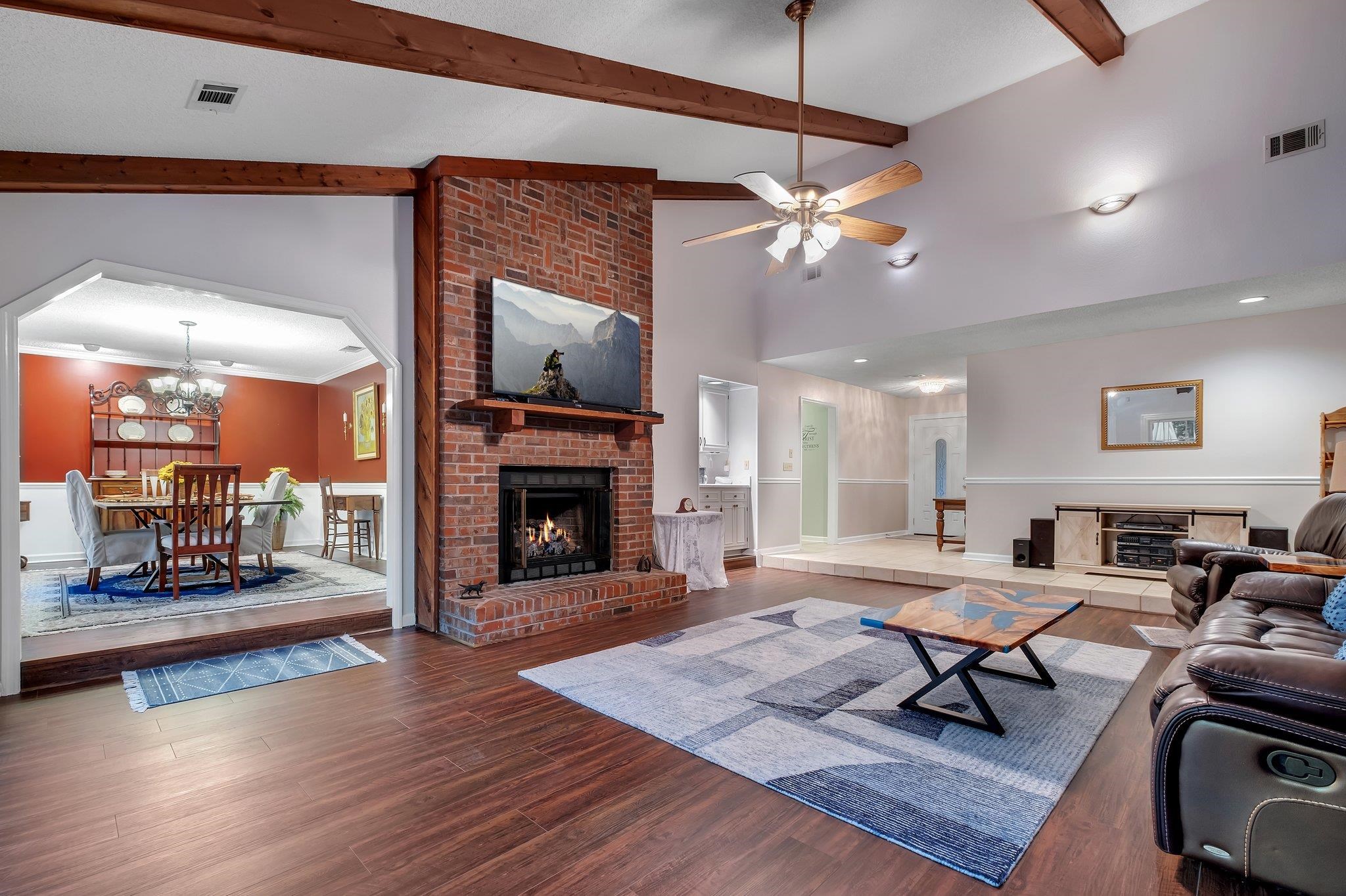 8186 Blue Quill Trail, Tallahassee, Texas image 8