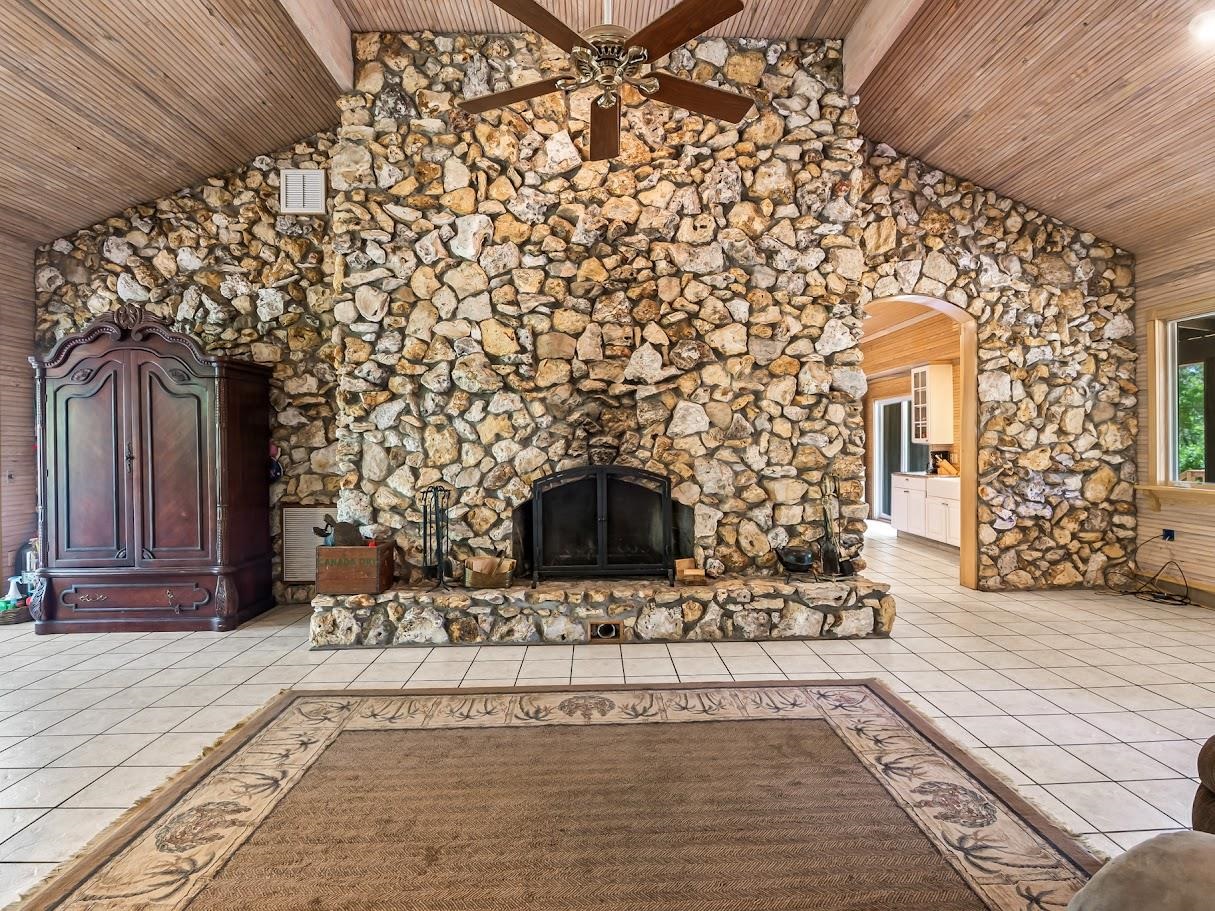 881 Hickory Hammock Road, Carrabelle, Florida image 2