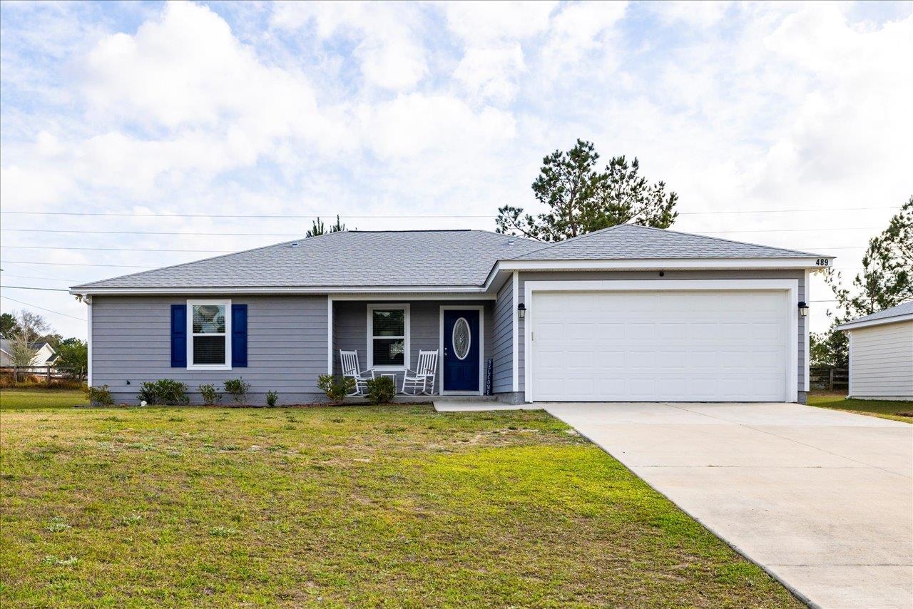 489 Charles Willis Drive, Midway, Florida image 1