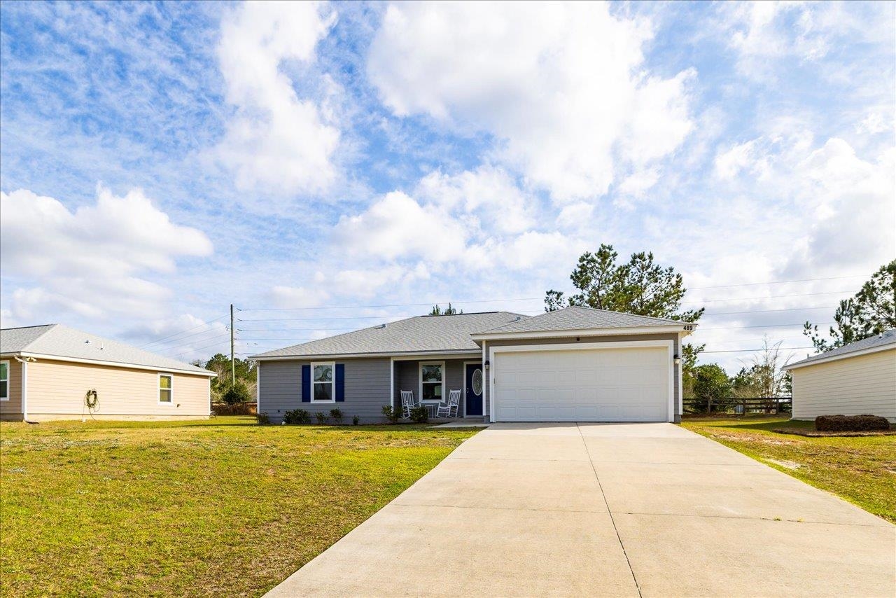 489 Charles Willis Drive, Midway, Florida image 3