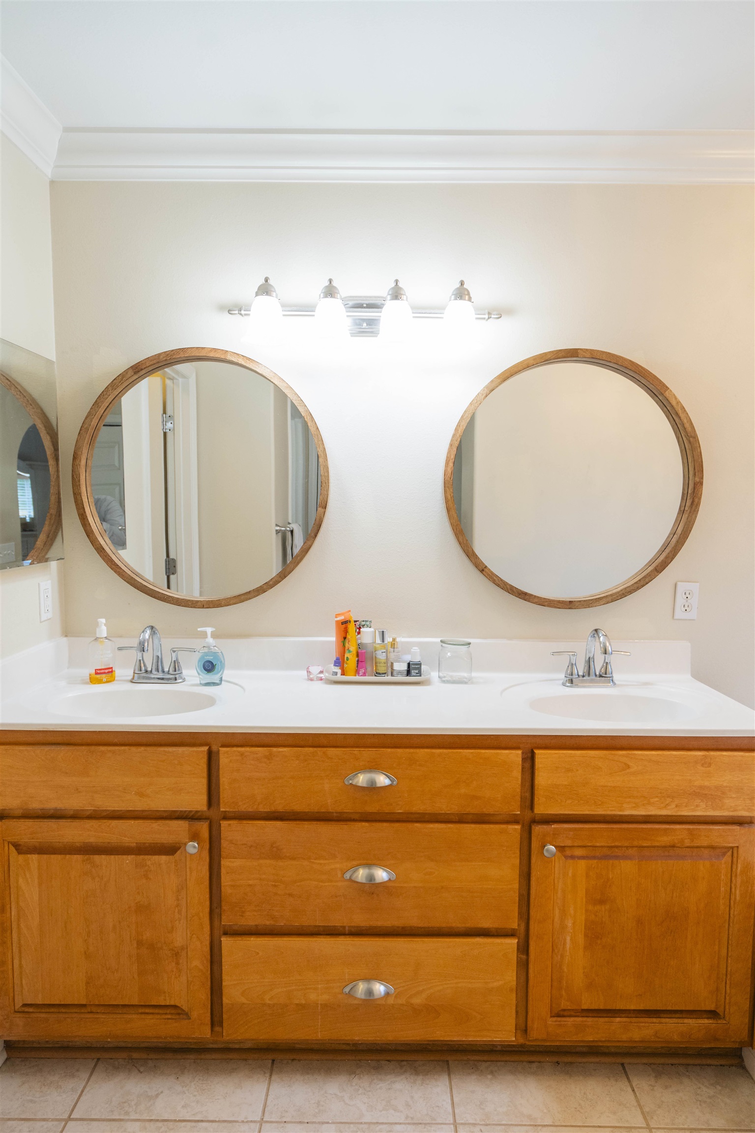 3204 Gallant Fox Trl, Tallahassee, Texas image 18