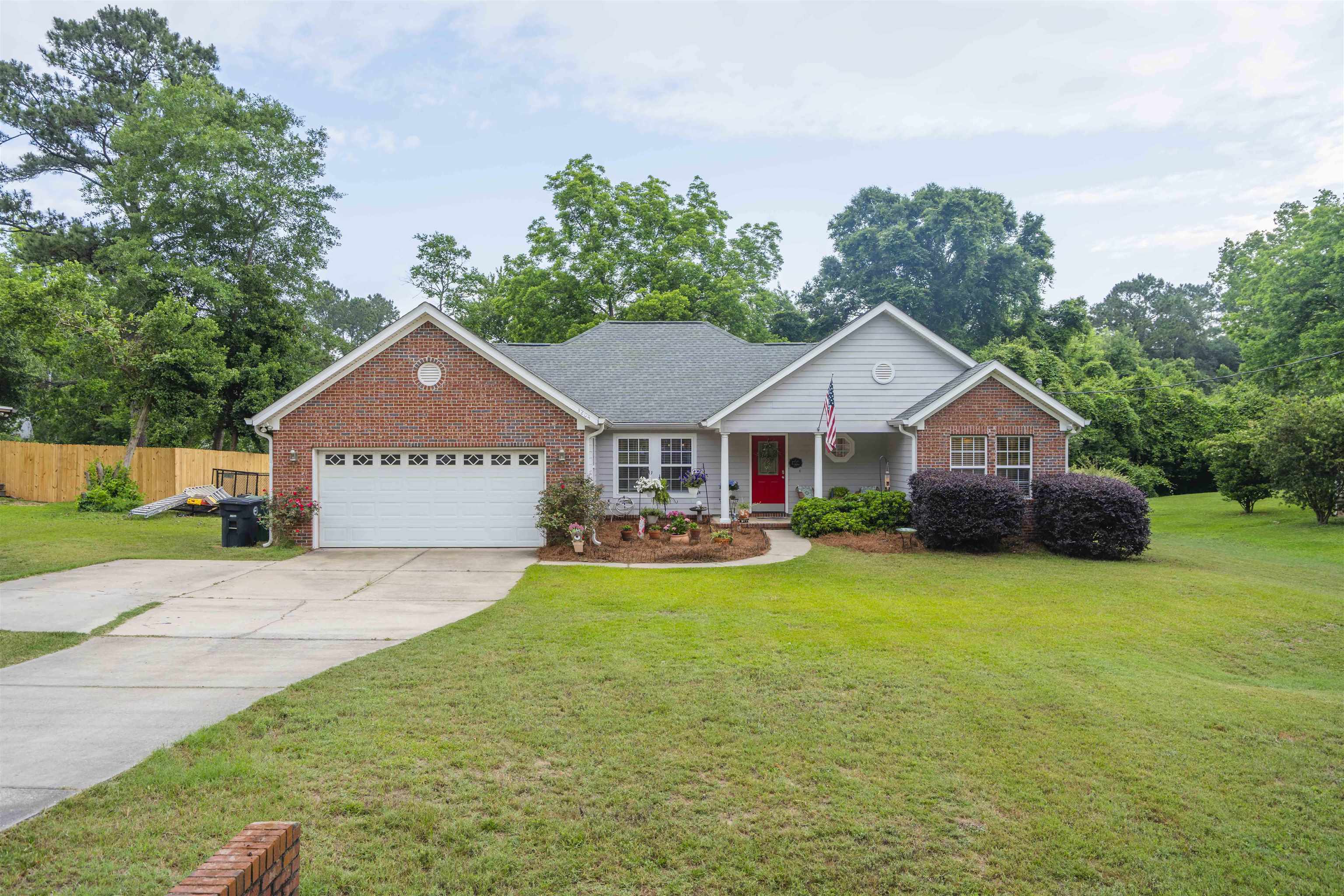 3204 Gallant Fox Trl, Tallahassee, Texas image 2