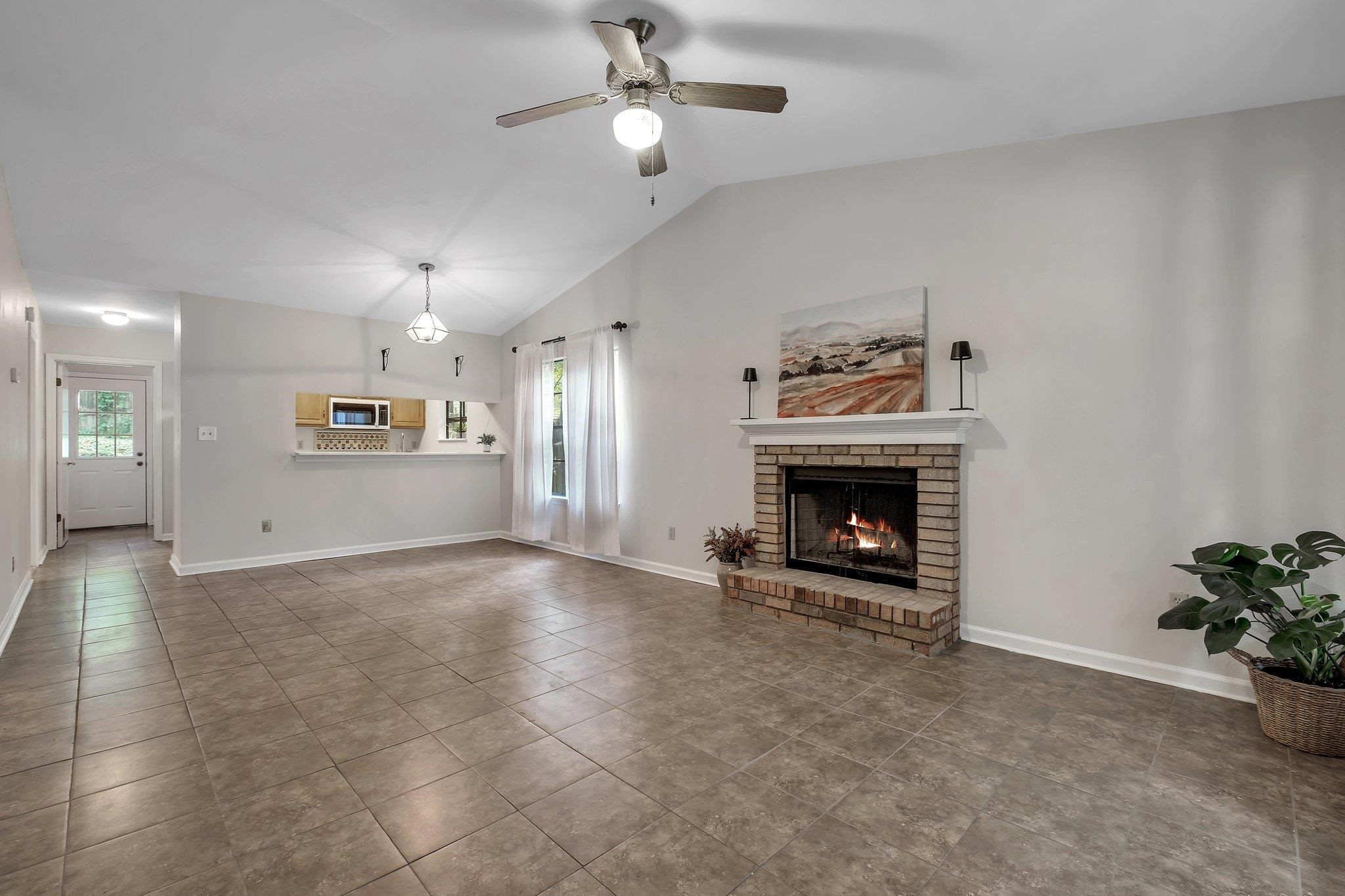 118 Meeting Street Drive, Tallahassee, Florida image 3