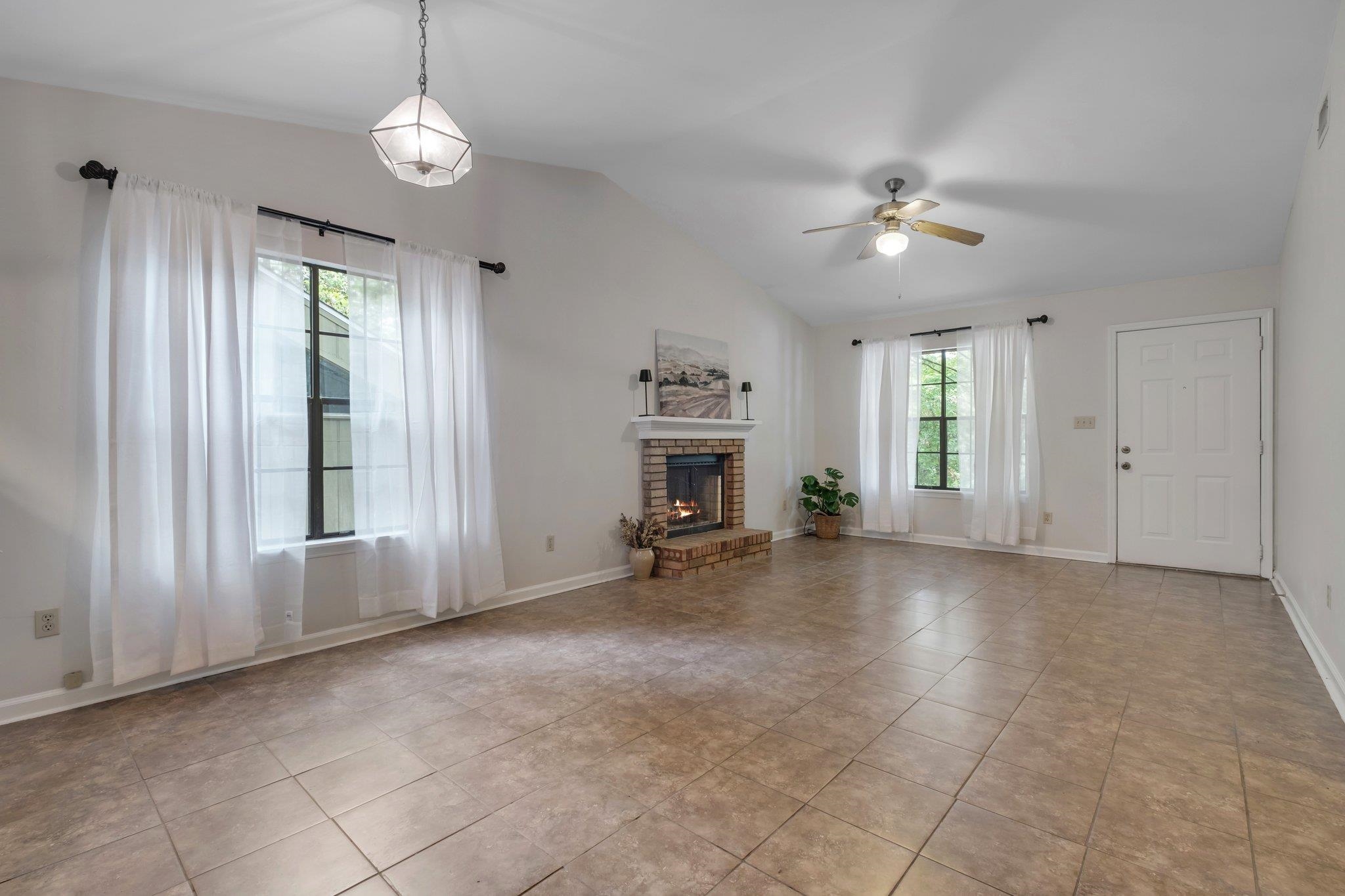 118 Meeting Street Drive, Tallahassee, Florida image 6
