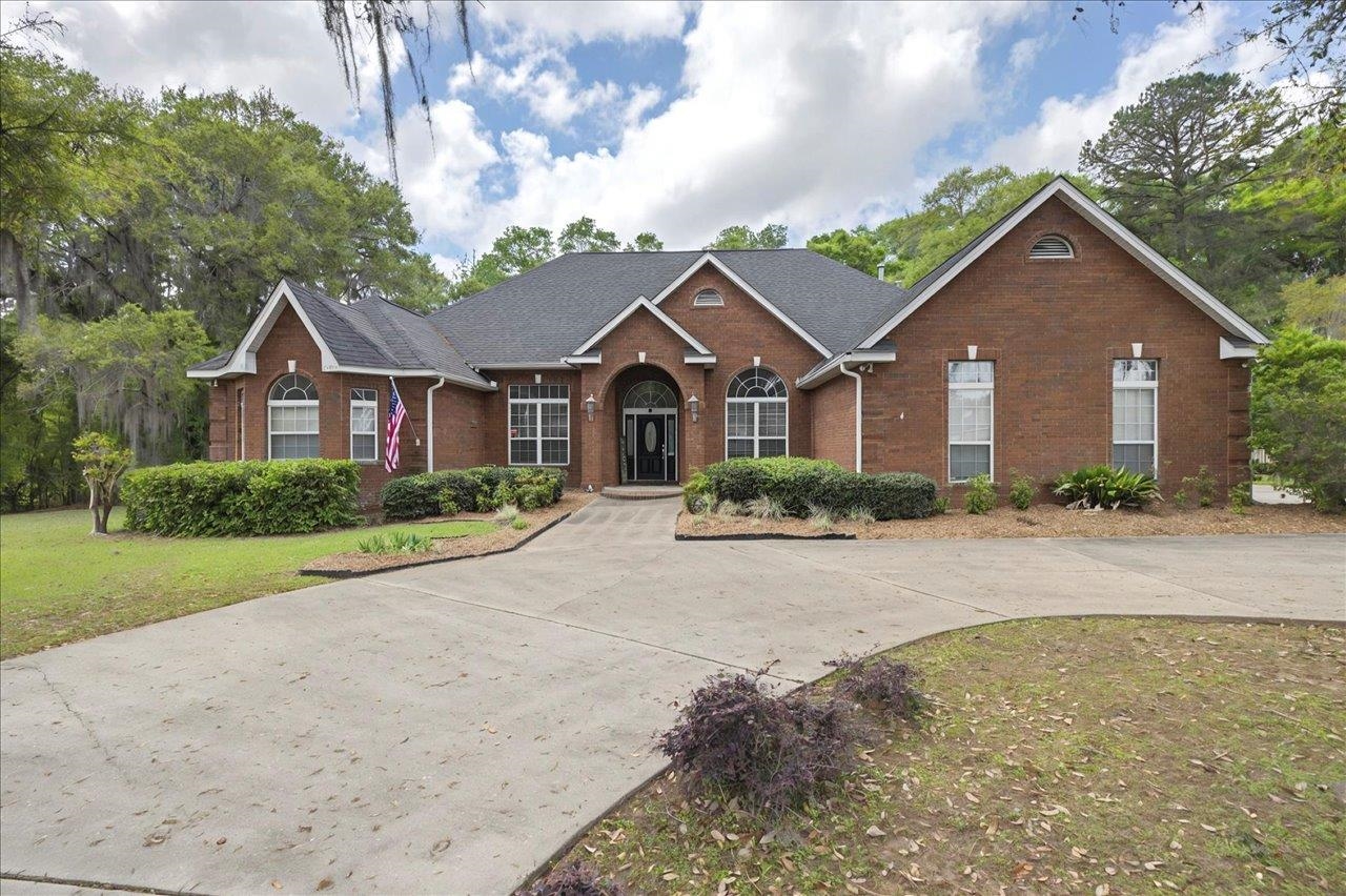 1228 Greensward Drive, Tallahassee, Florida image 3