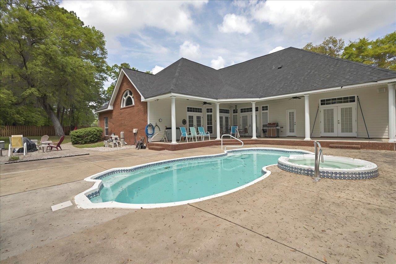 1228 Greensward Drive, Tallahassee, Florida image 36