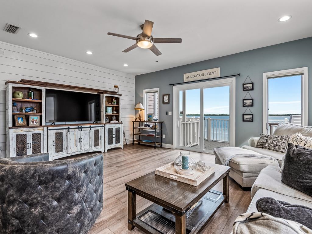 1646 Alligator Drive #315, Alligator Point, Florida image 9