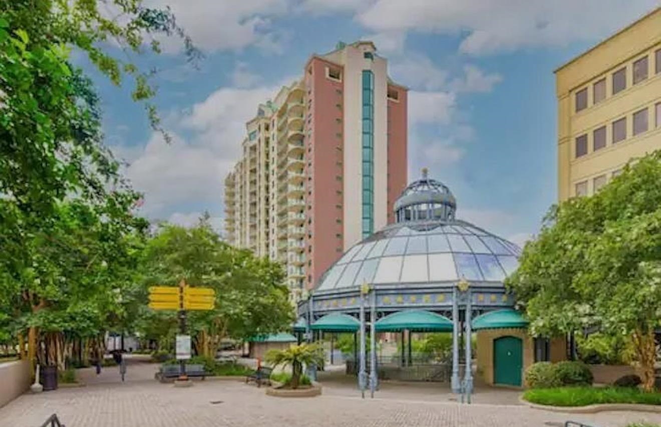 300 S Duval 905 Street #905, Tallahassee, Florida image 1