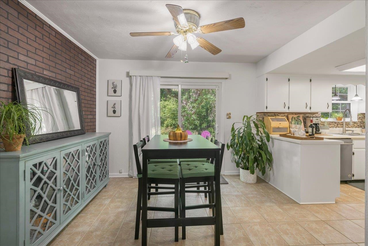 3822 Leane Drive, Tallahassee, Florida image 11