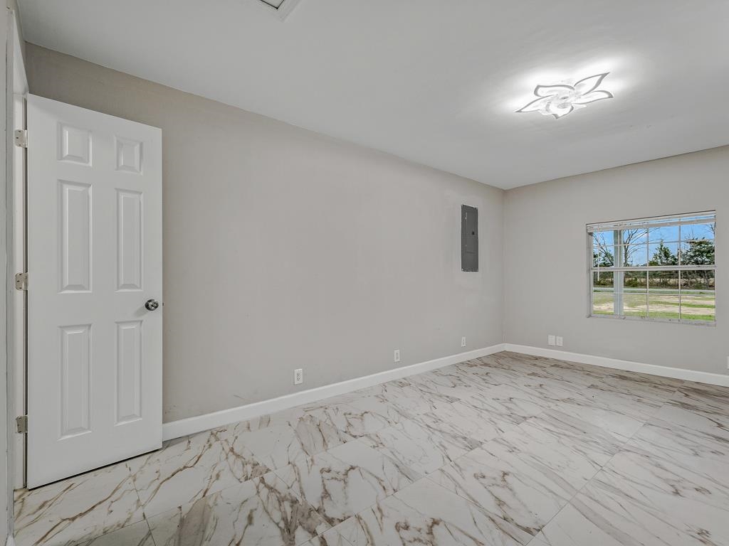 2815 Highway 69, Grand Ridge, Florida image 7