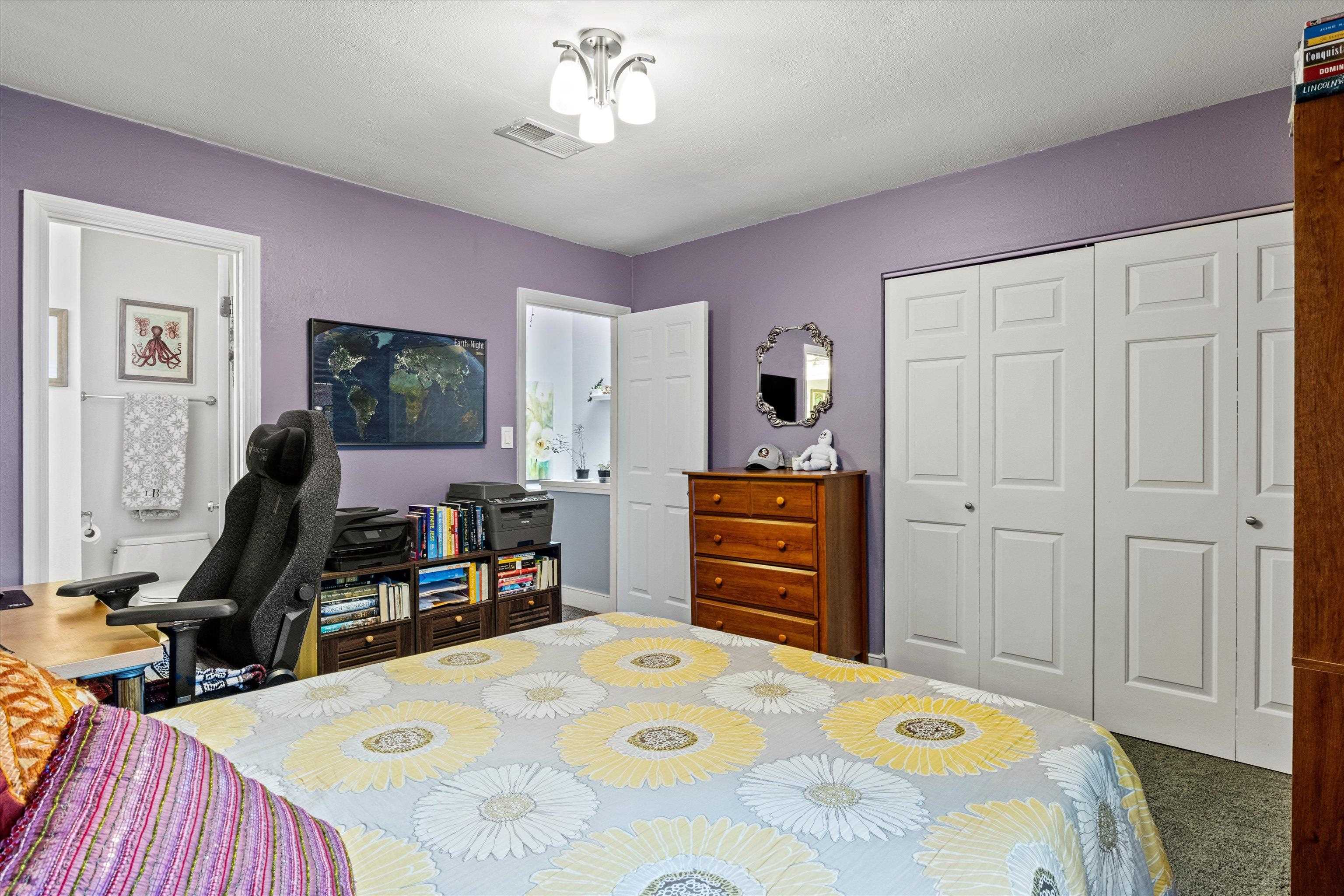 1725 S Beechwood Circle, Tallahassee, Texas image 19
