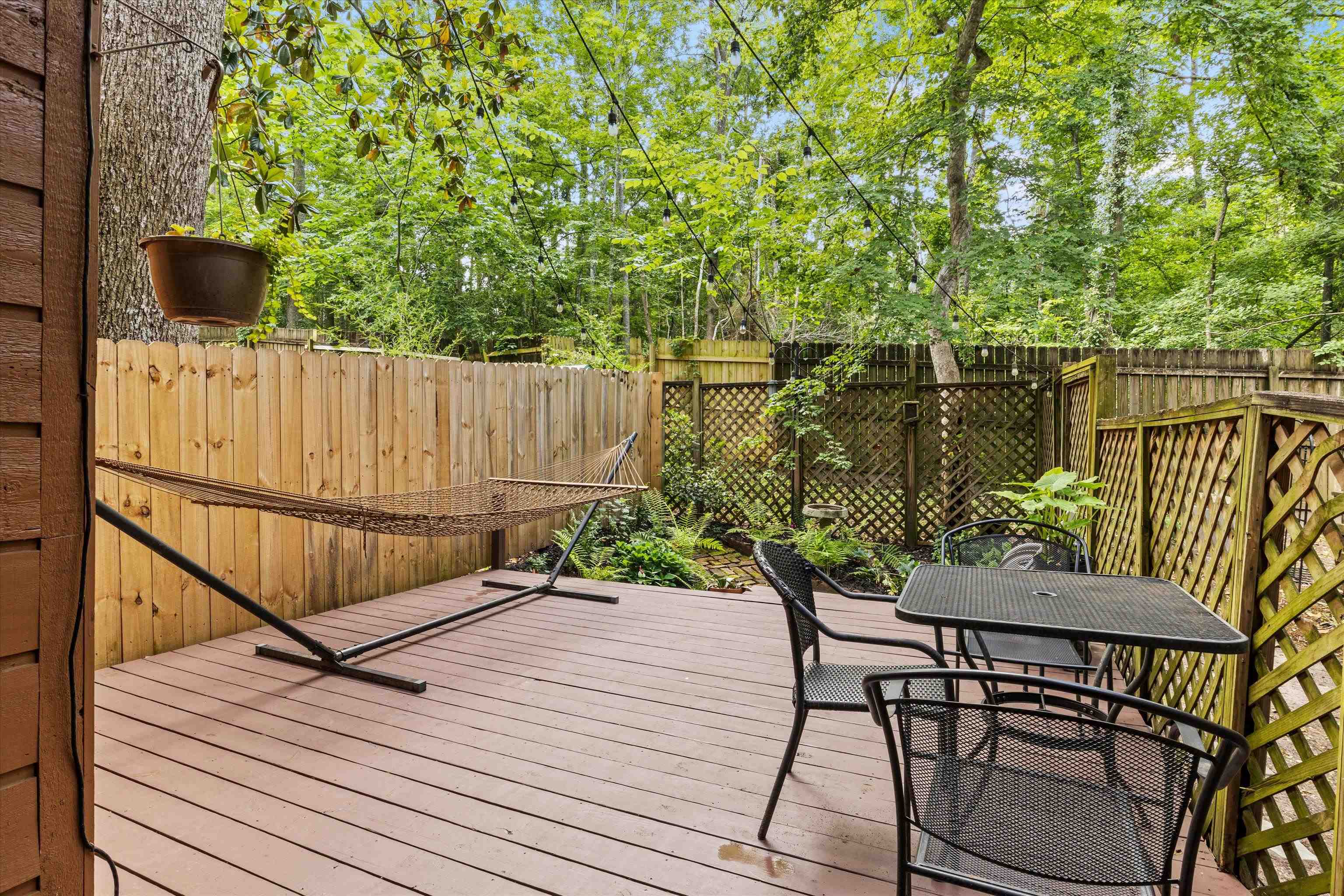 1725 S Beechwood Circle, Tallahassee, Texas image 23