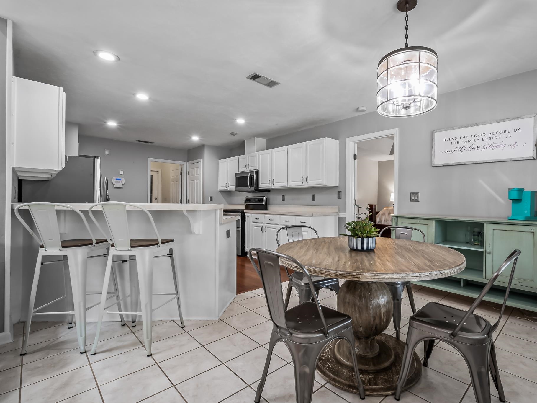 1159 E Corby Court, Tallahassee, Texas image 18
