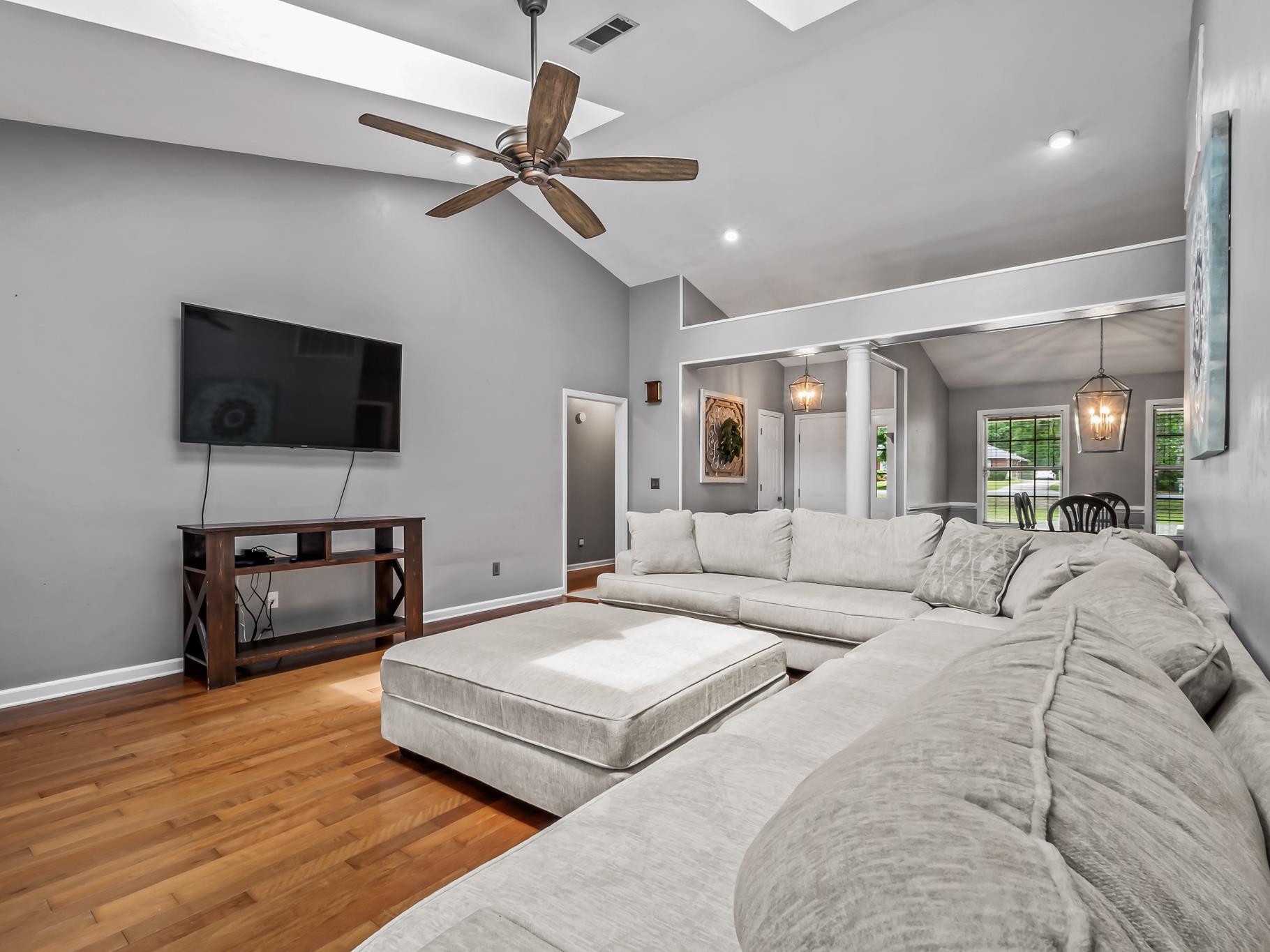 1159 E Corby Court, Tallahassee, Texas image 24