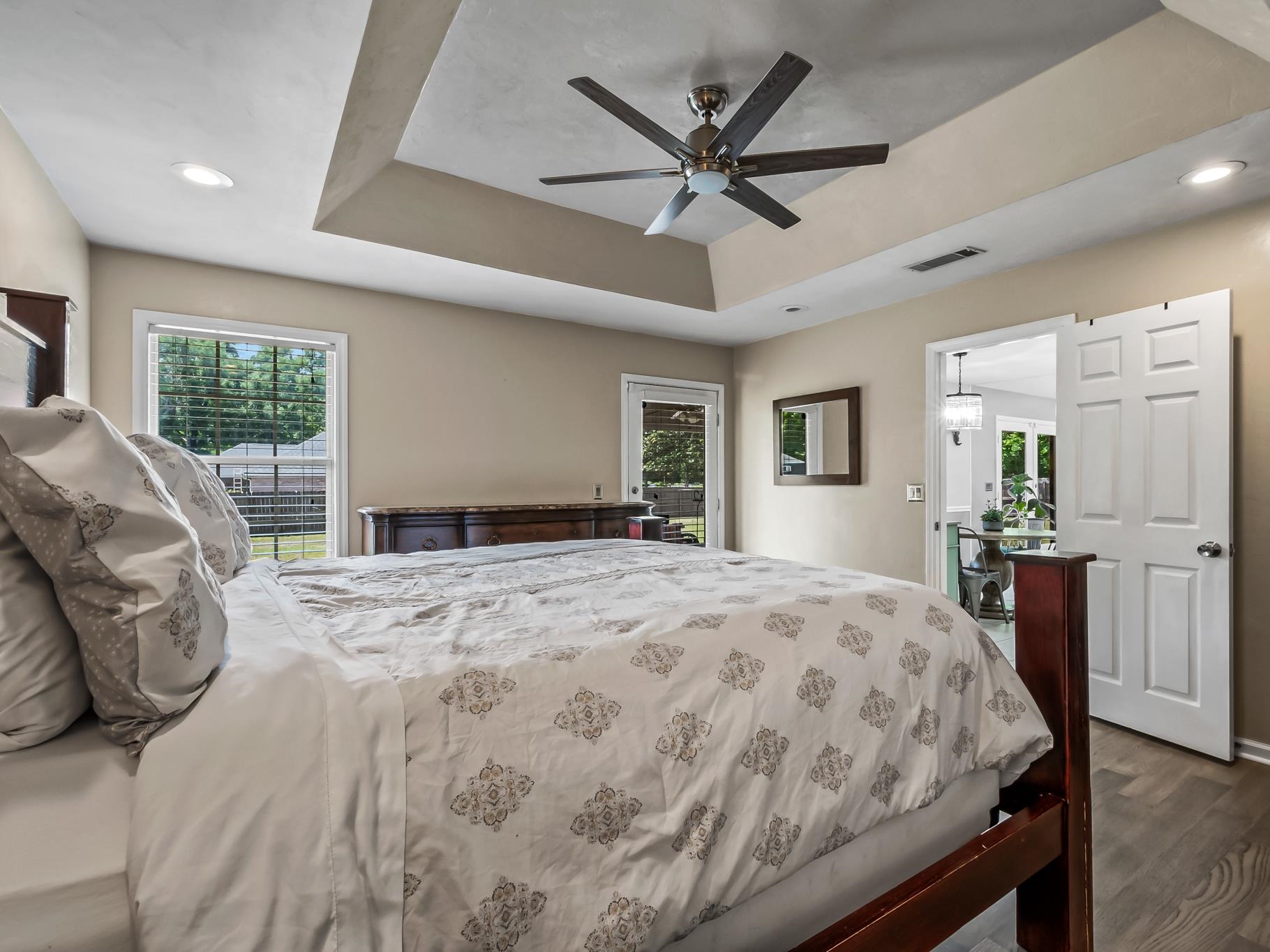 1159 E Corby Court, Tallahassee, Texas image 25