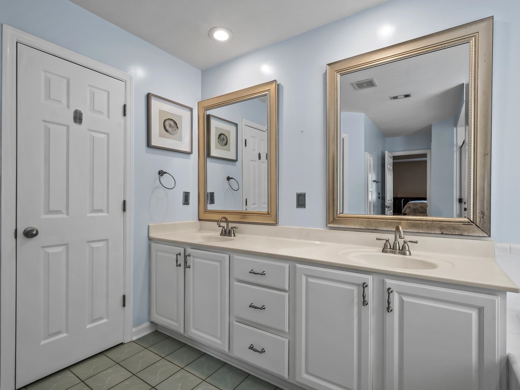 1159 E Corby Court, Tallahassee, Texas image 30