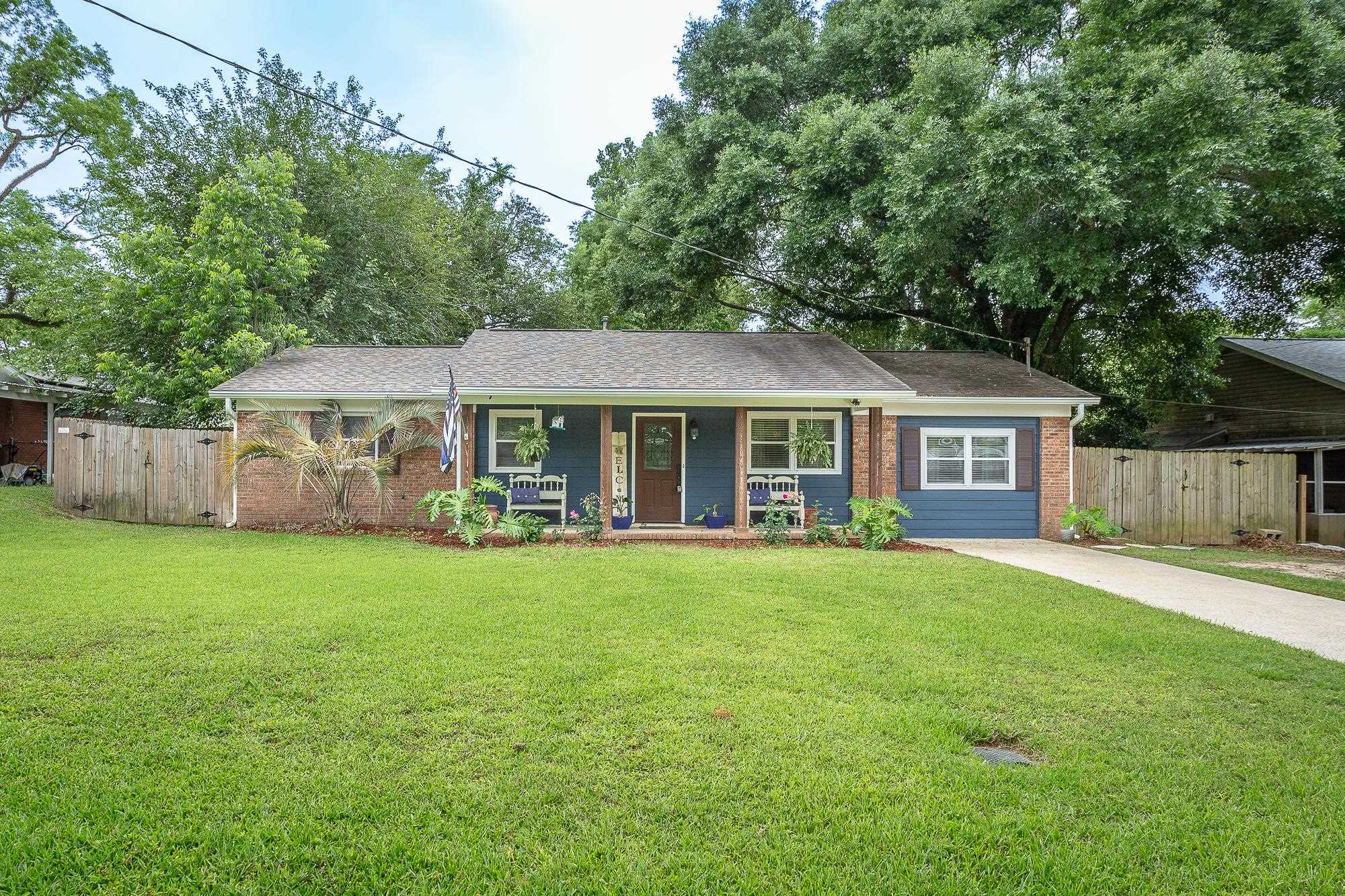 1859 Hopkins Drive, Tallahassee, Texas image 2