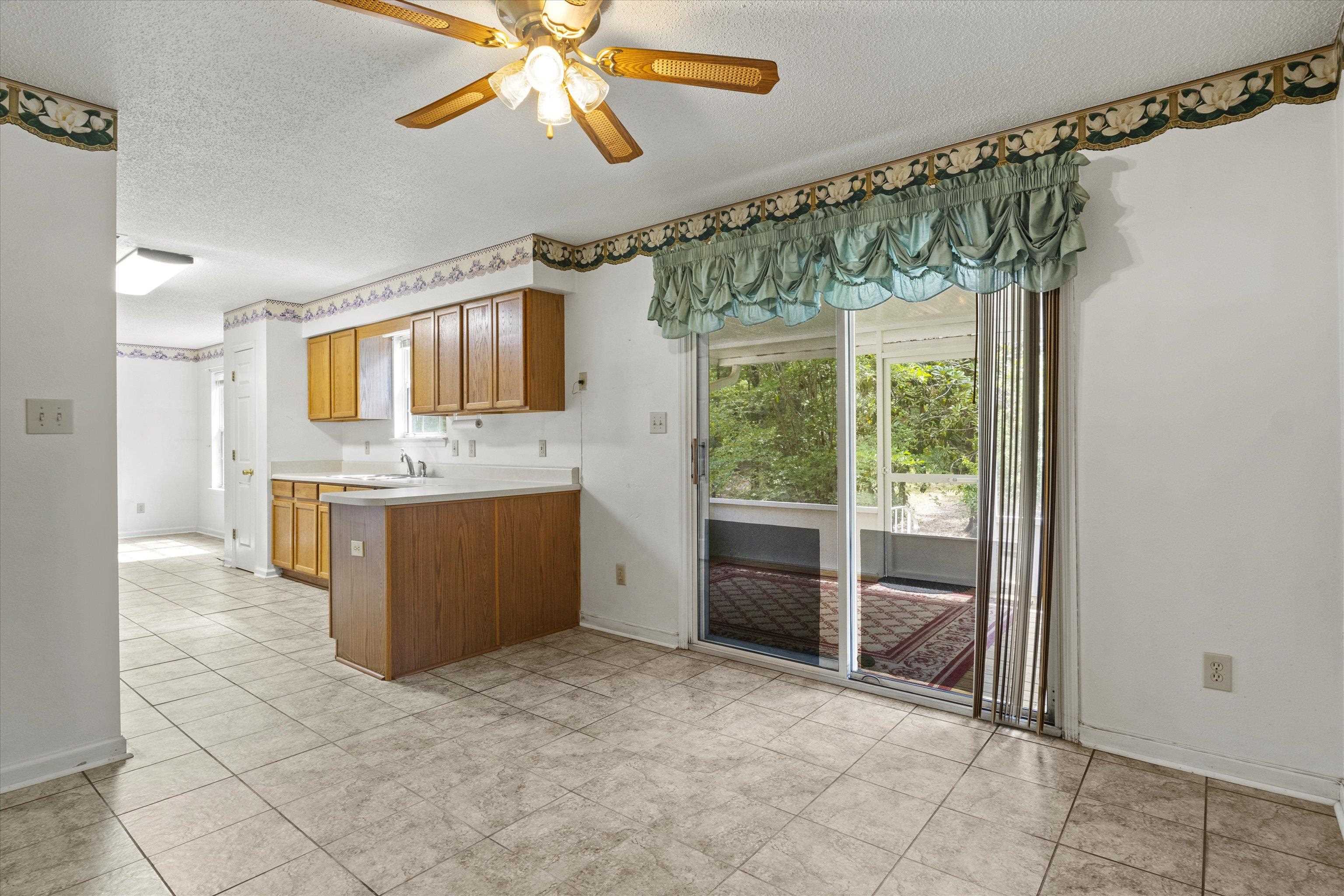 8033 Christina Road, Tallahassee, Florida image 12