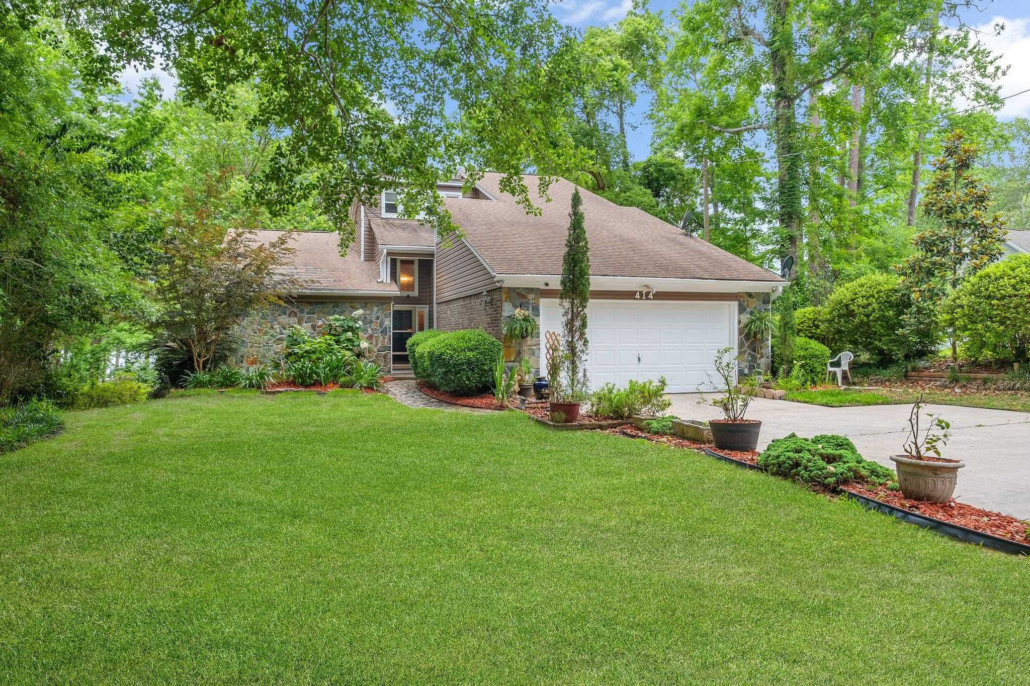 414 Tharpe Circle, Quincy, Texas image 1