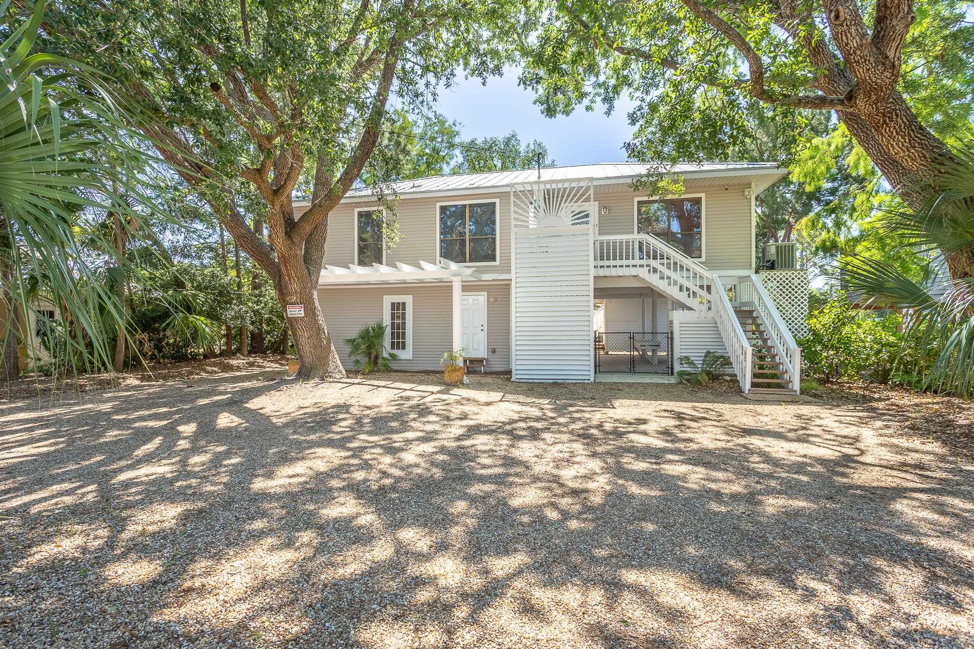 35 Sunrise Lane, Panacea, Florida image 1
