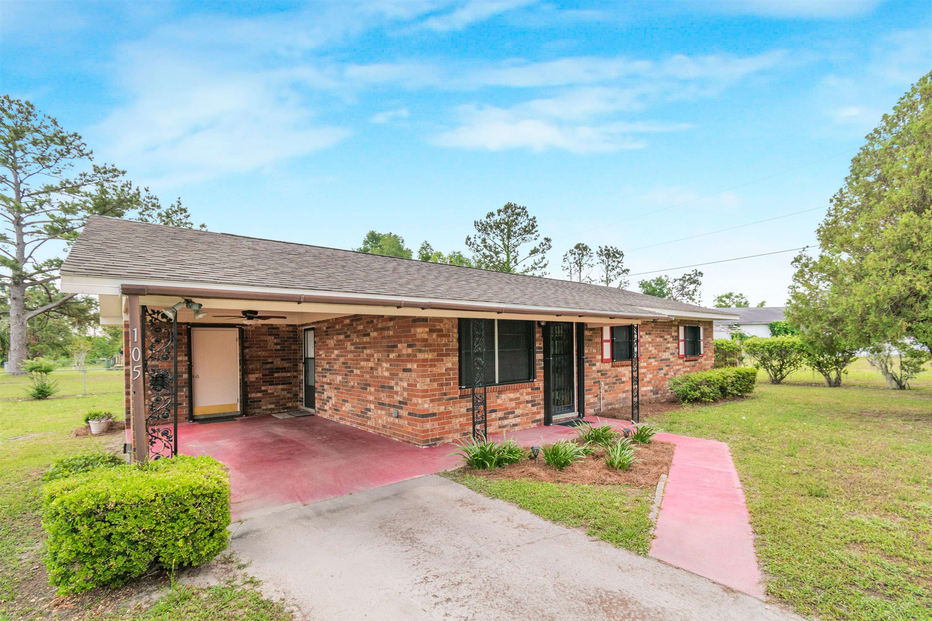 105 Goff Street, Perry, Florida image 2